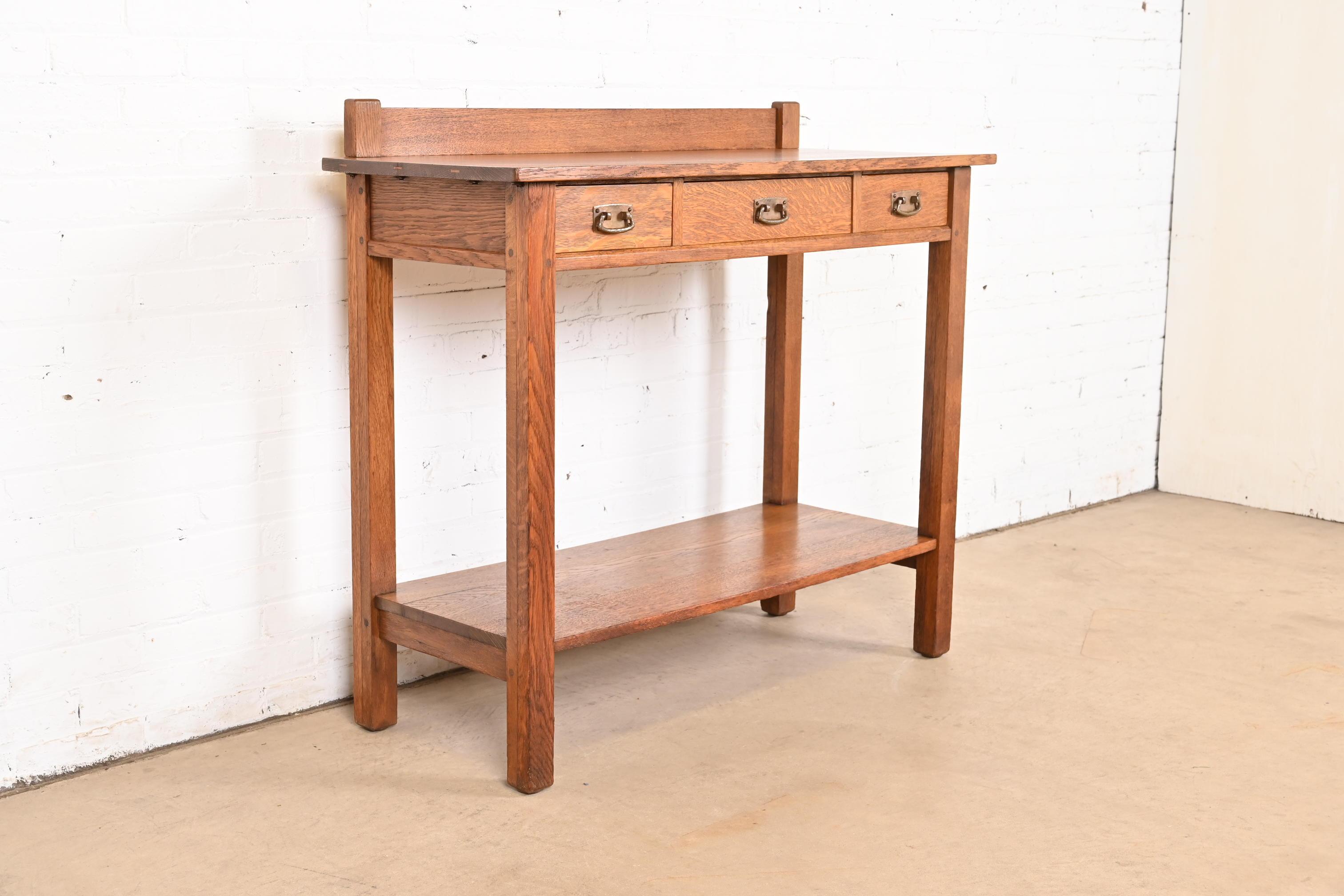 Cuivre Service de Buffet Mission en Chêne Arts & Crafts de L. & J. G. Stickley, vers 1900 en vente