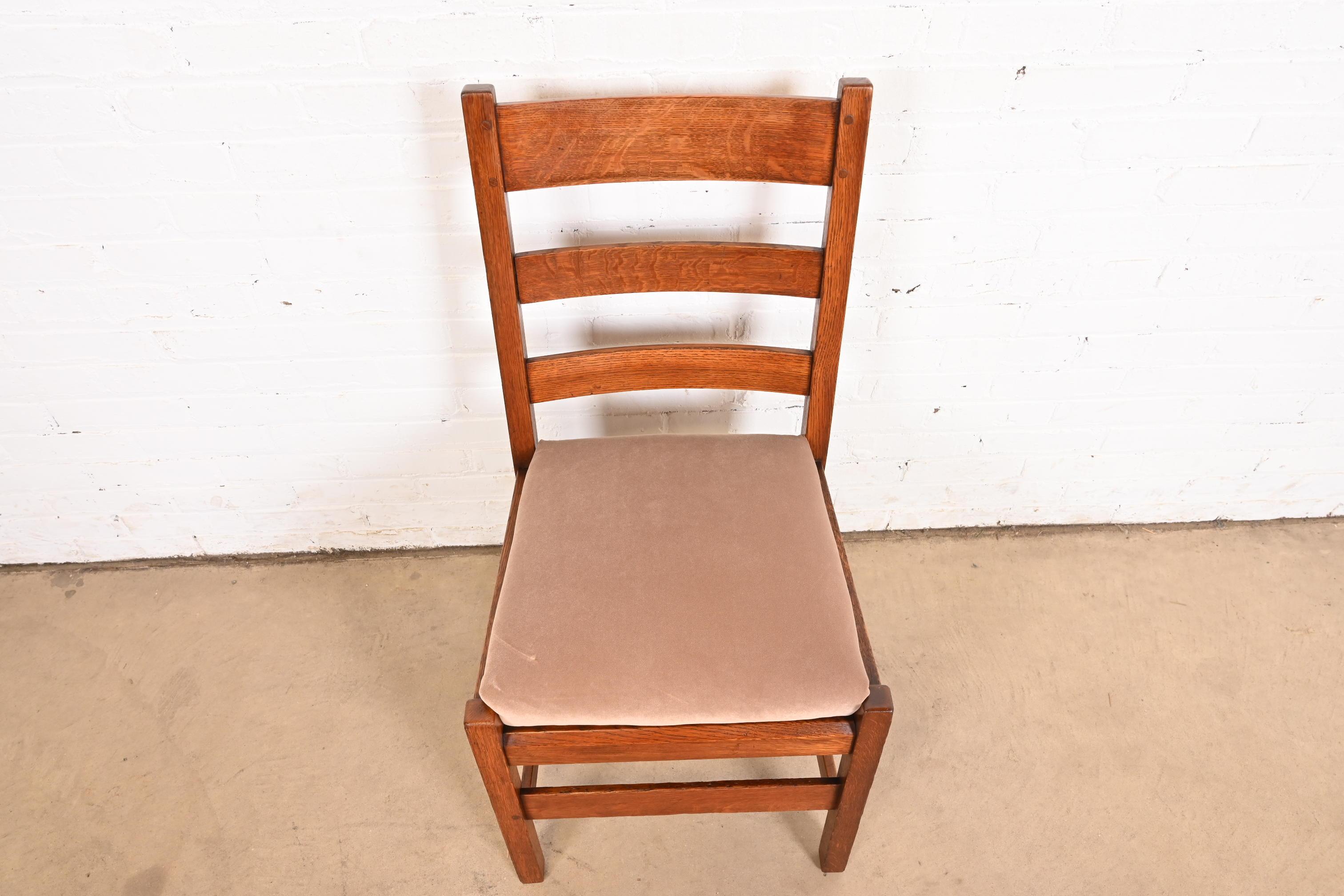 L.L.A. e G.G. Stickley Sedie da pranzo con schienale a scaletta in Oak Mission Arts & Crafts in vendita 4