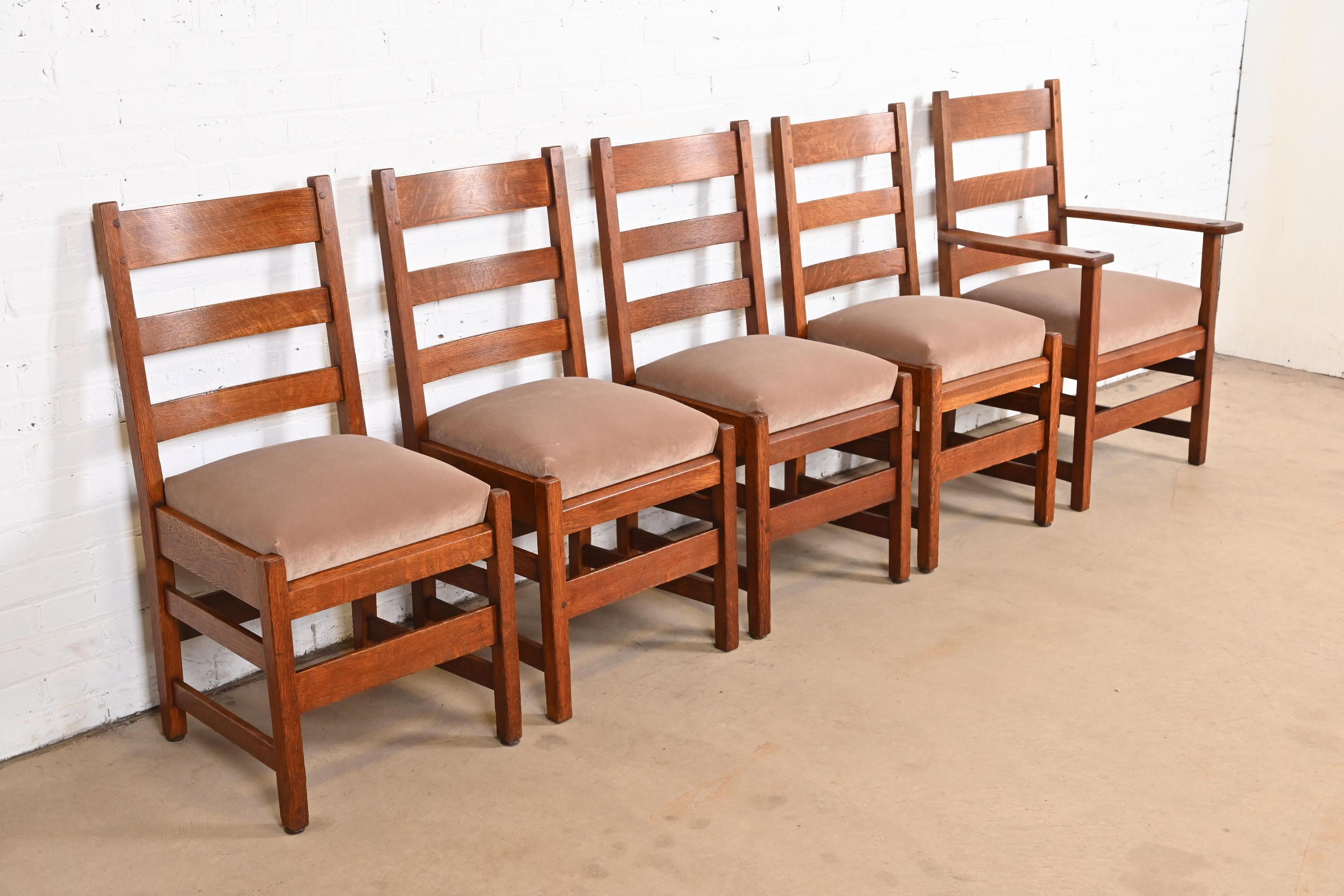 Americano L.L.A. e G.G. Stickley Sedie da pranzo con schienale a scaletta in Oak Mission Arts & Crafts in vendita