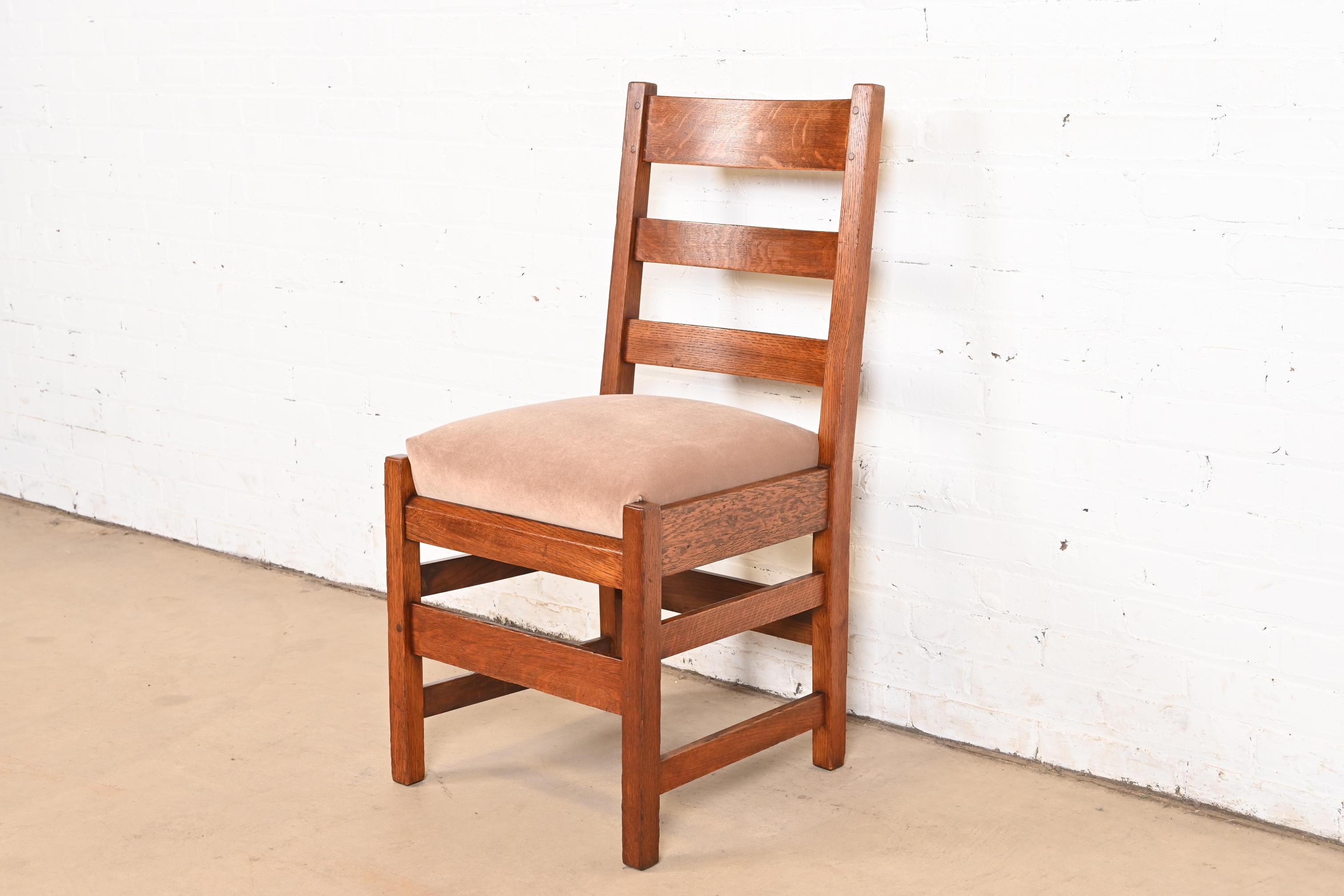 L.L.A. e G.G. Stickley Sedie da pranzo con schienale a scaletta in Oak Mission Arts & Crafts in vendita 1