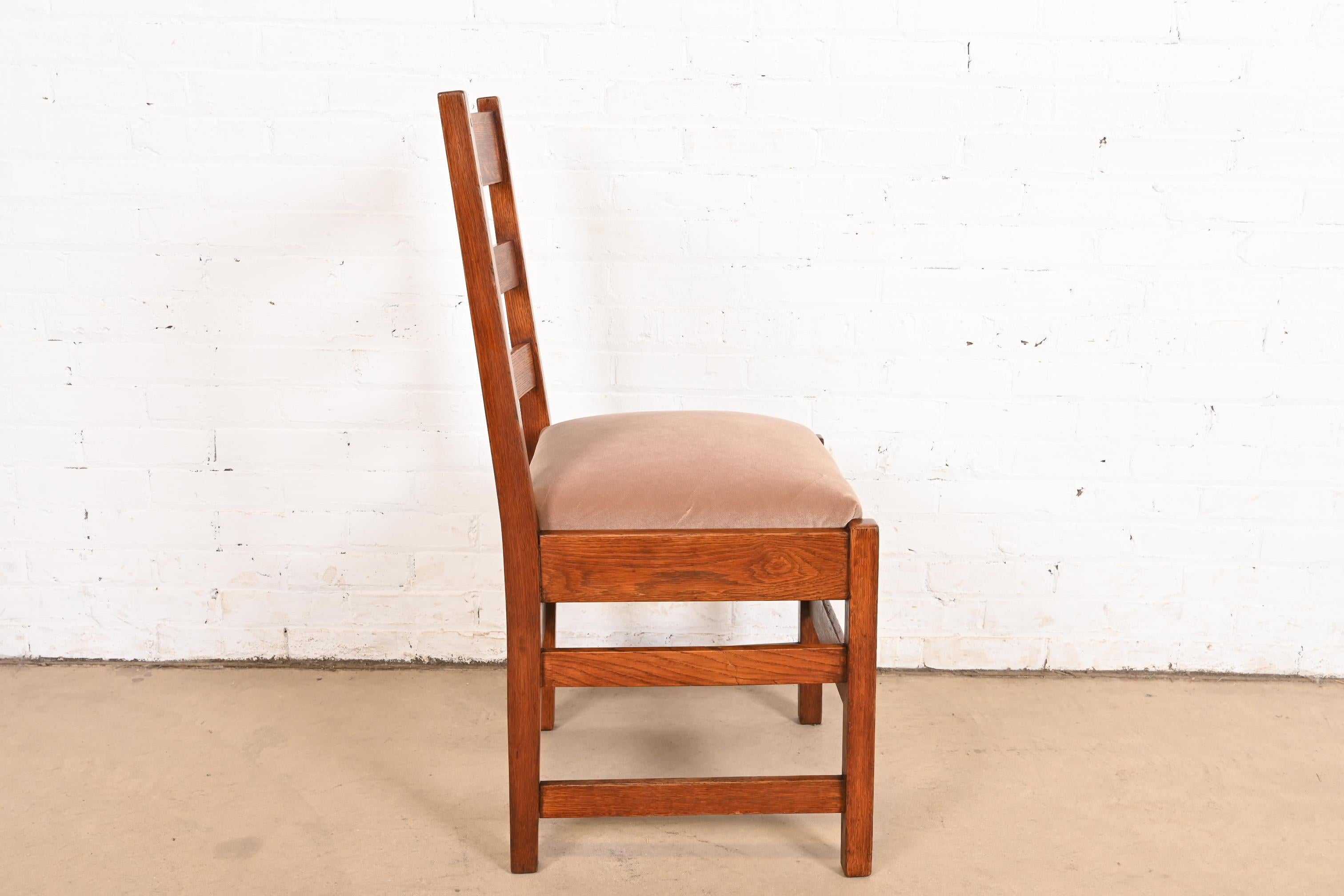 L.L.A. e G.G. Stickley Sedie da pranzo con schienale a scaletta in Oak Mission Arts & Crafts in vendita 2