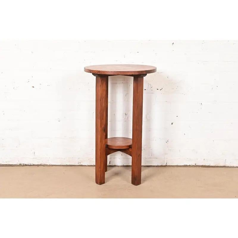 Arts and Crafts L. & J. G. Stickley Antique Mission Oak Arts & Crafts Lamp Table or Side Table For Sale