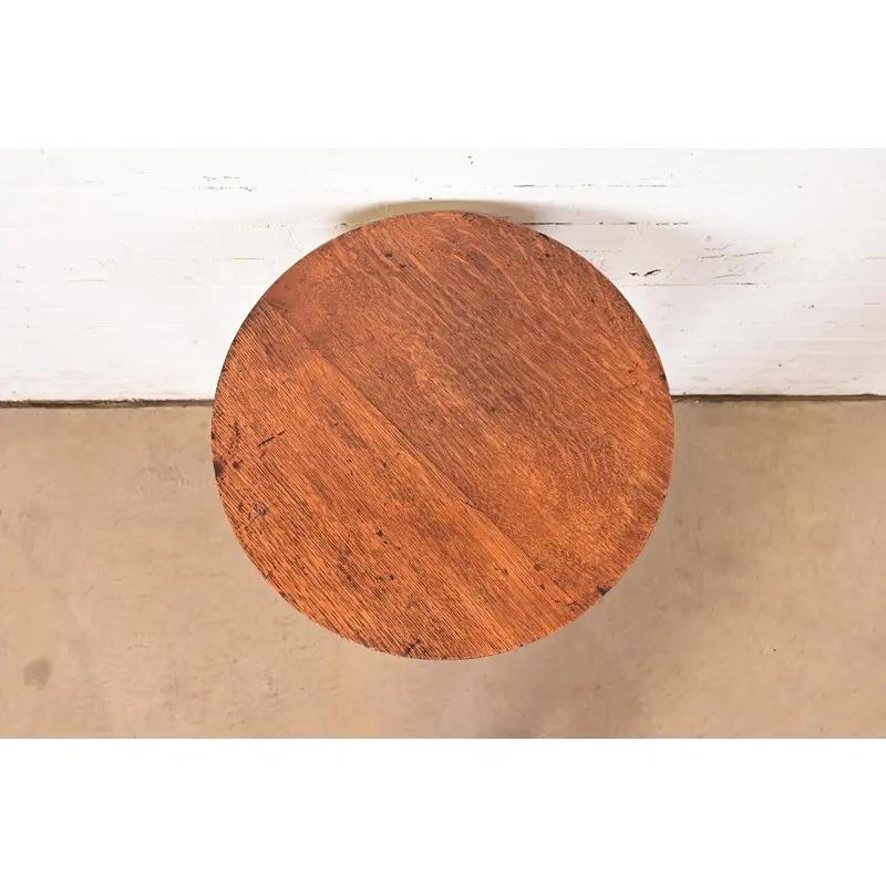 20th Century L. & J. G. Stickley Antique Mission Oak Arts & Crafts Lamp Table or Side Table For Sale