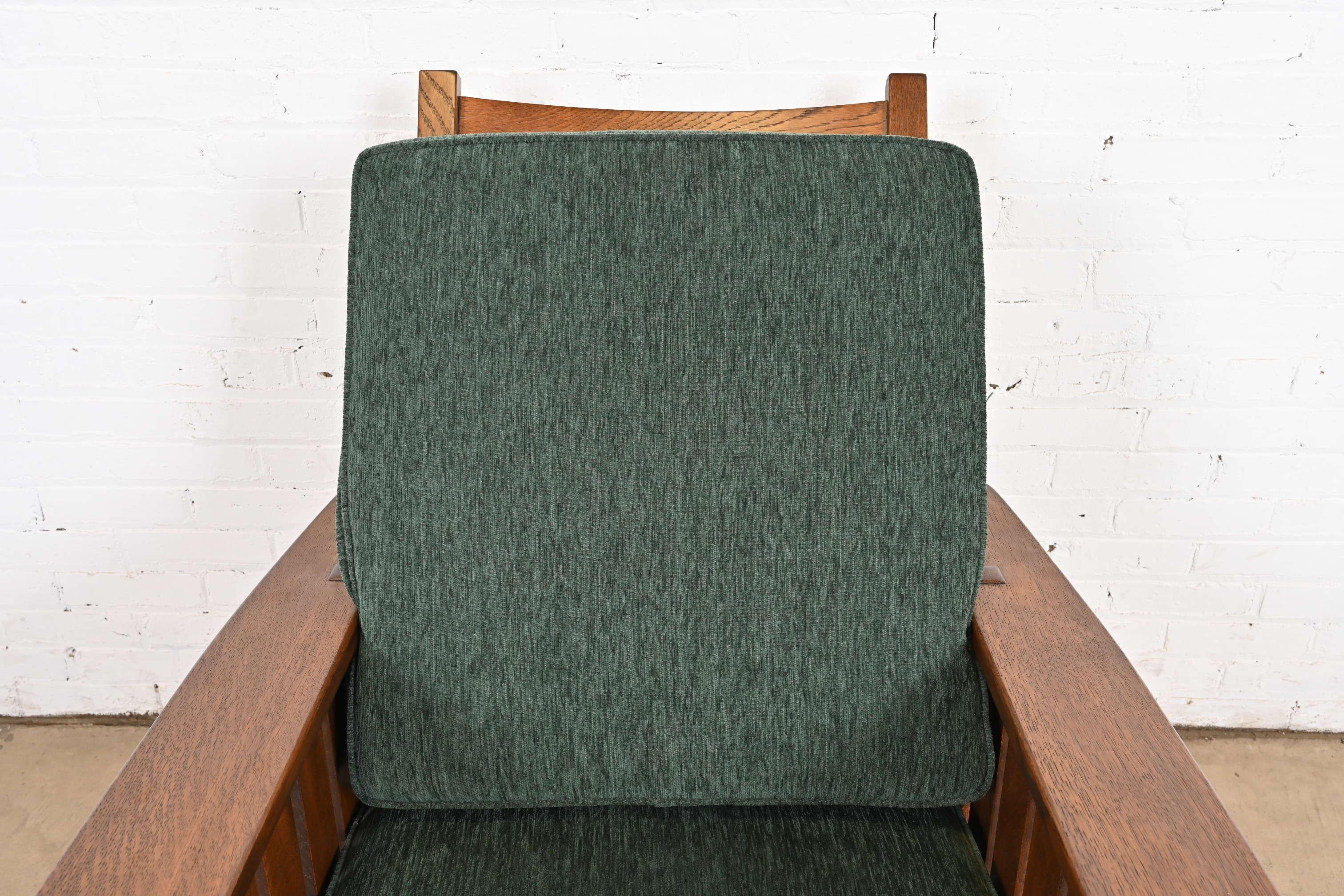 L. & J. G. Stickley Antiker Missions-Loungesessel aus Eichenholz im Arts and Crafts-Stil im Angebot 1
