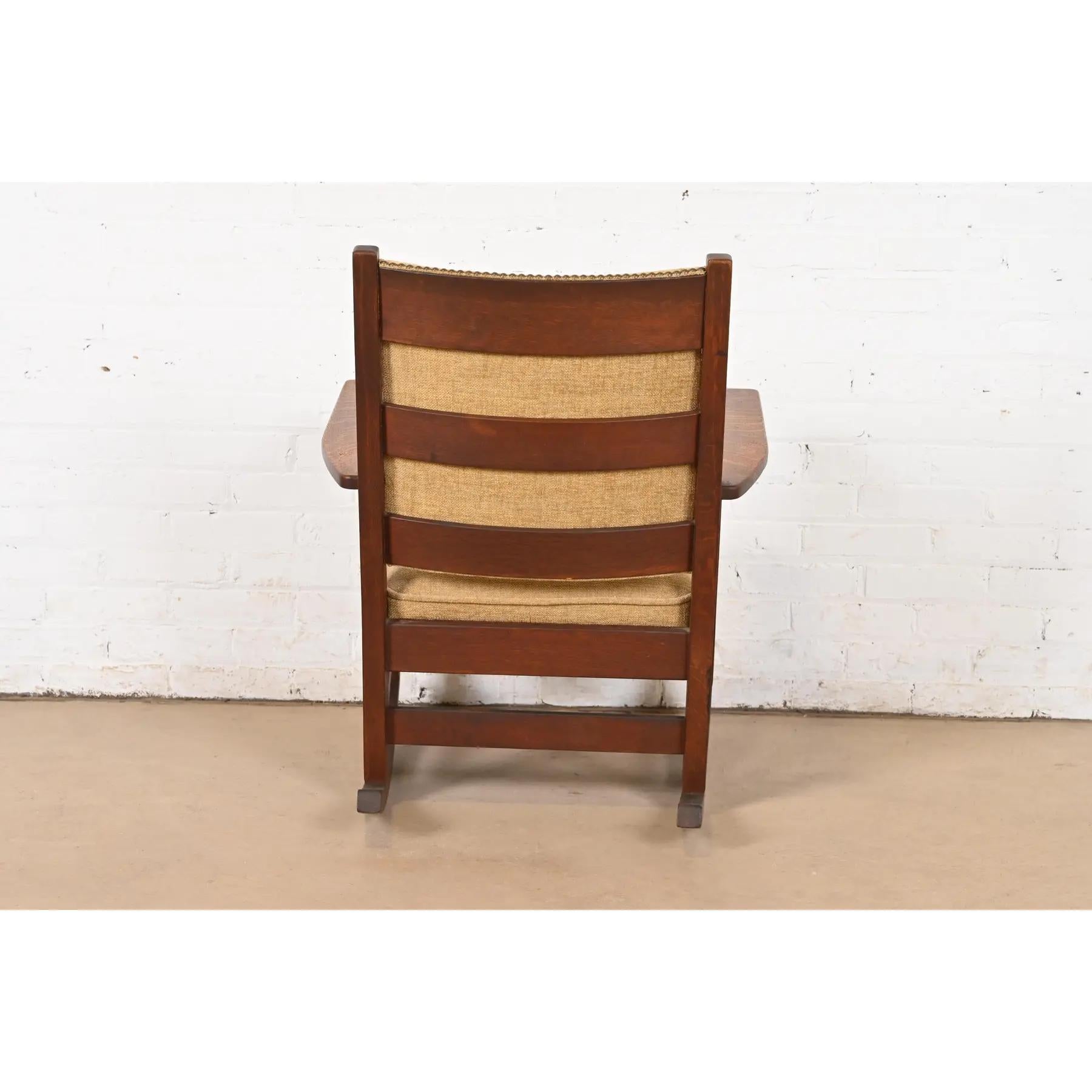 L. & J. G. Stickley Antique Mission Oak Arts & Crafts Rocking Chair, Circa 1900 For Sale 5