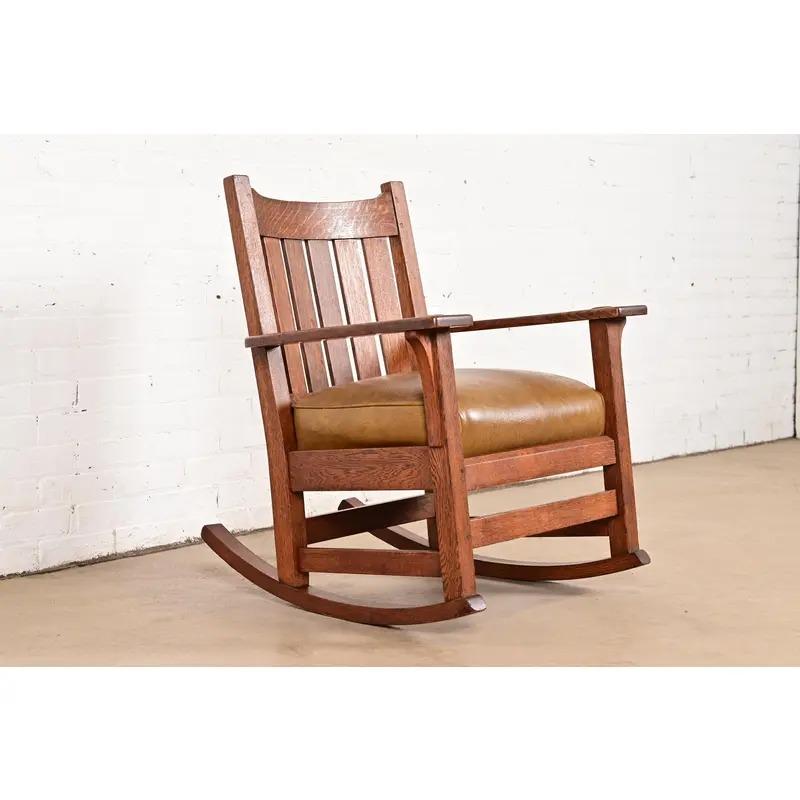 L. & J. G. Stickley Antiker Missionsstuhl aus Eichenholz im Arts and Crafts-Stil, um 1910 (20. Jahrhundert) im Angebot