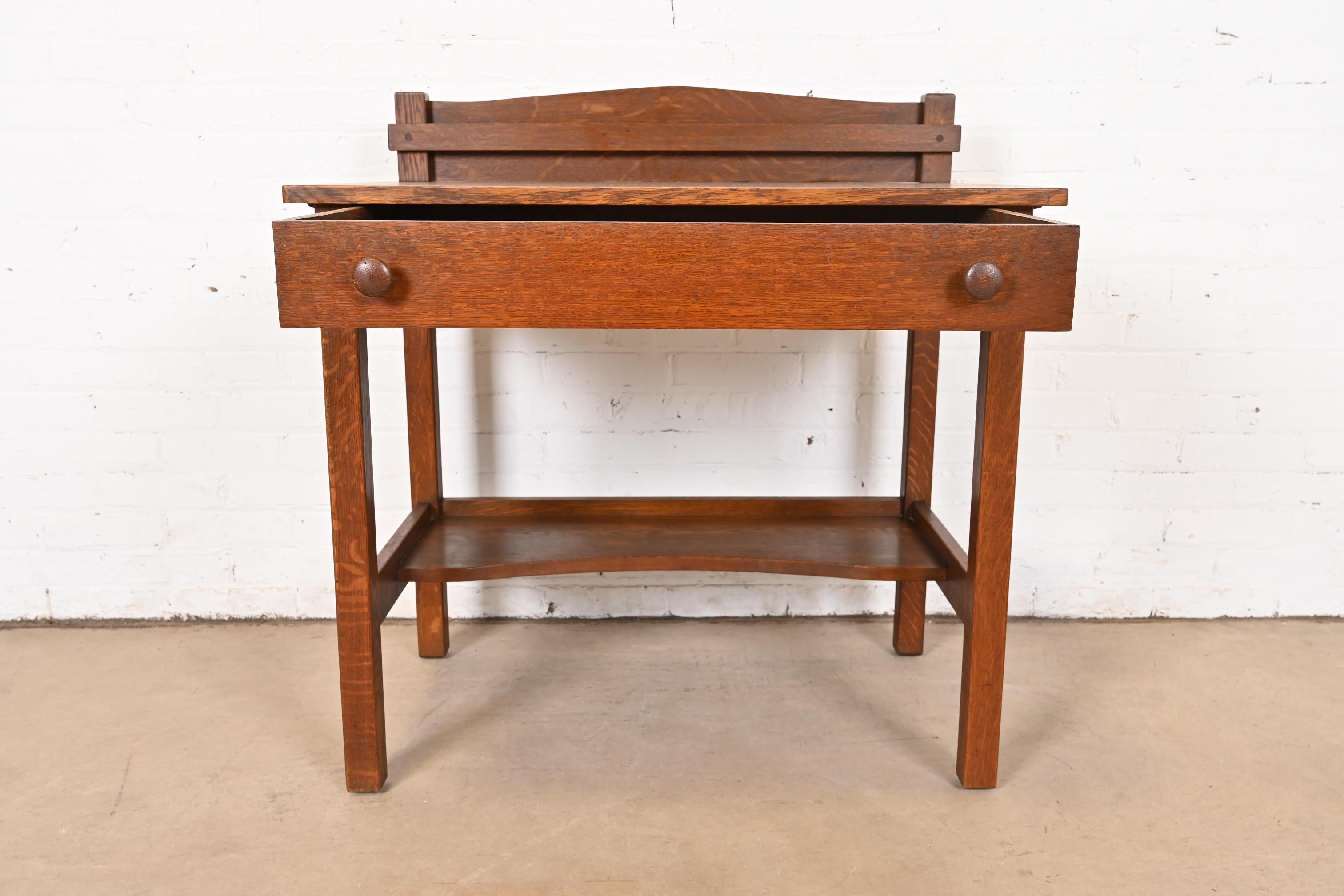 L. & J. G. Stickley Antike Mission Eichenholz Arts & Crafts Servier- oder Schreibtisch im Angebot 3