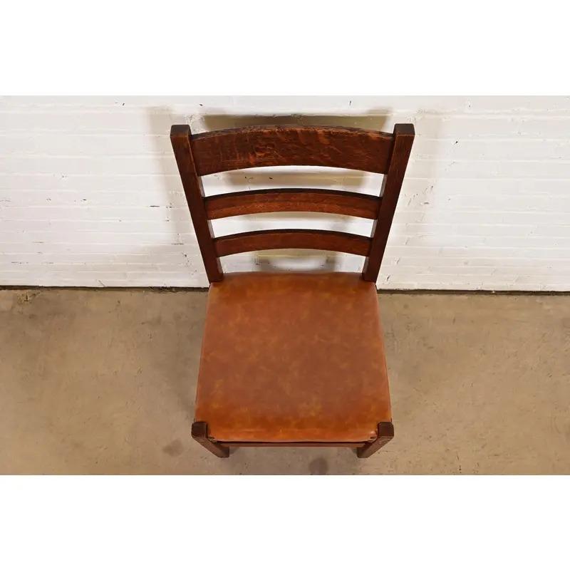 L. & J. G. Stickley Antiker Mission Arts & Crafts Beistellstuhl aus Eiche, CIRCA 1910 im Zustand „Gut“ im Angebot in South Bend, IN