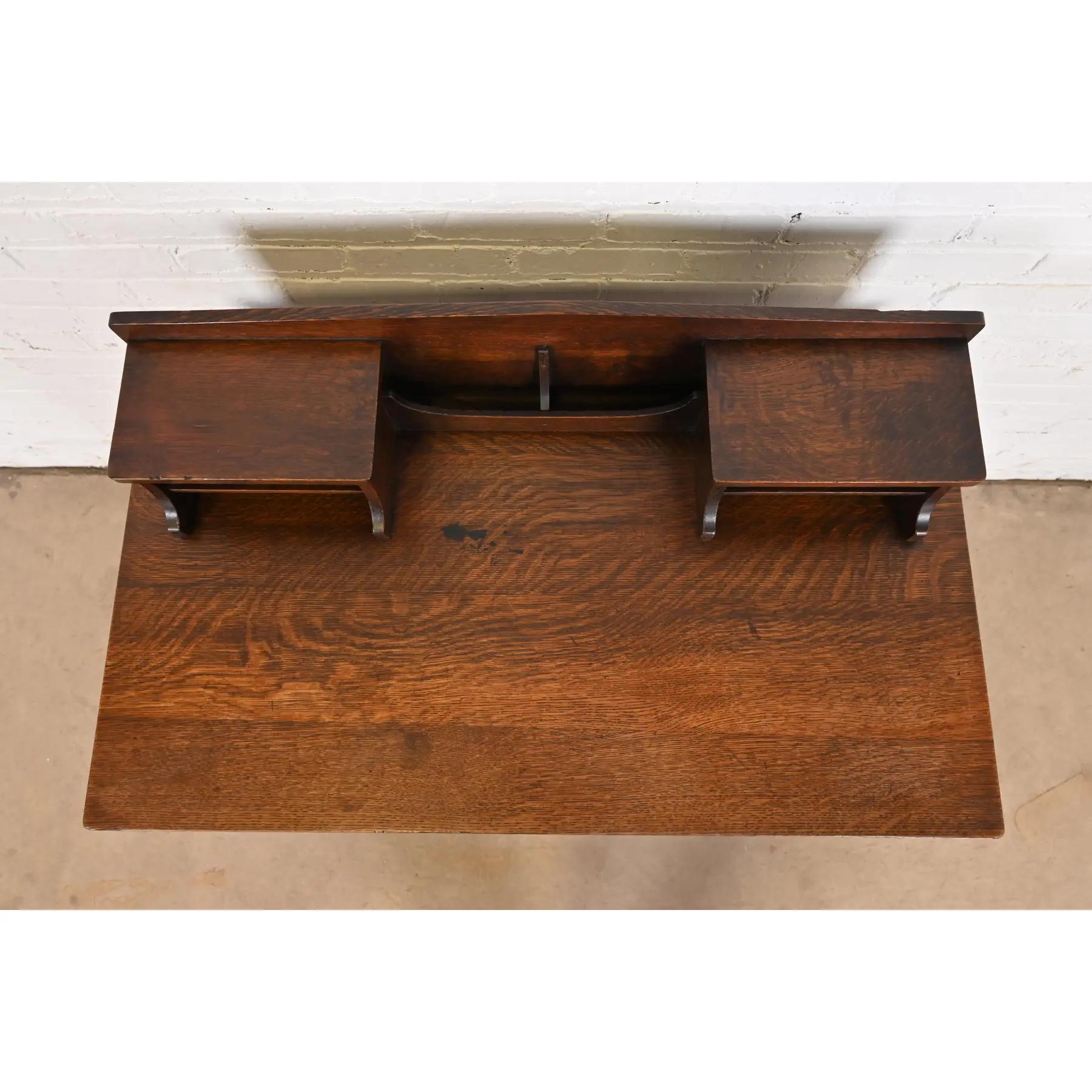 Bureau Mission en chêne Arts & Crafts de L. & J. G. Stickley, vers 1900 en vente 2