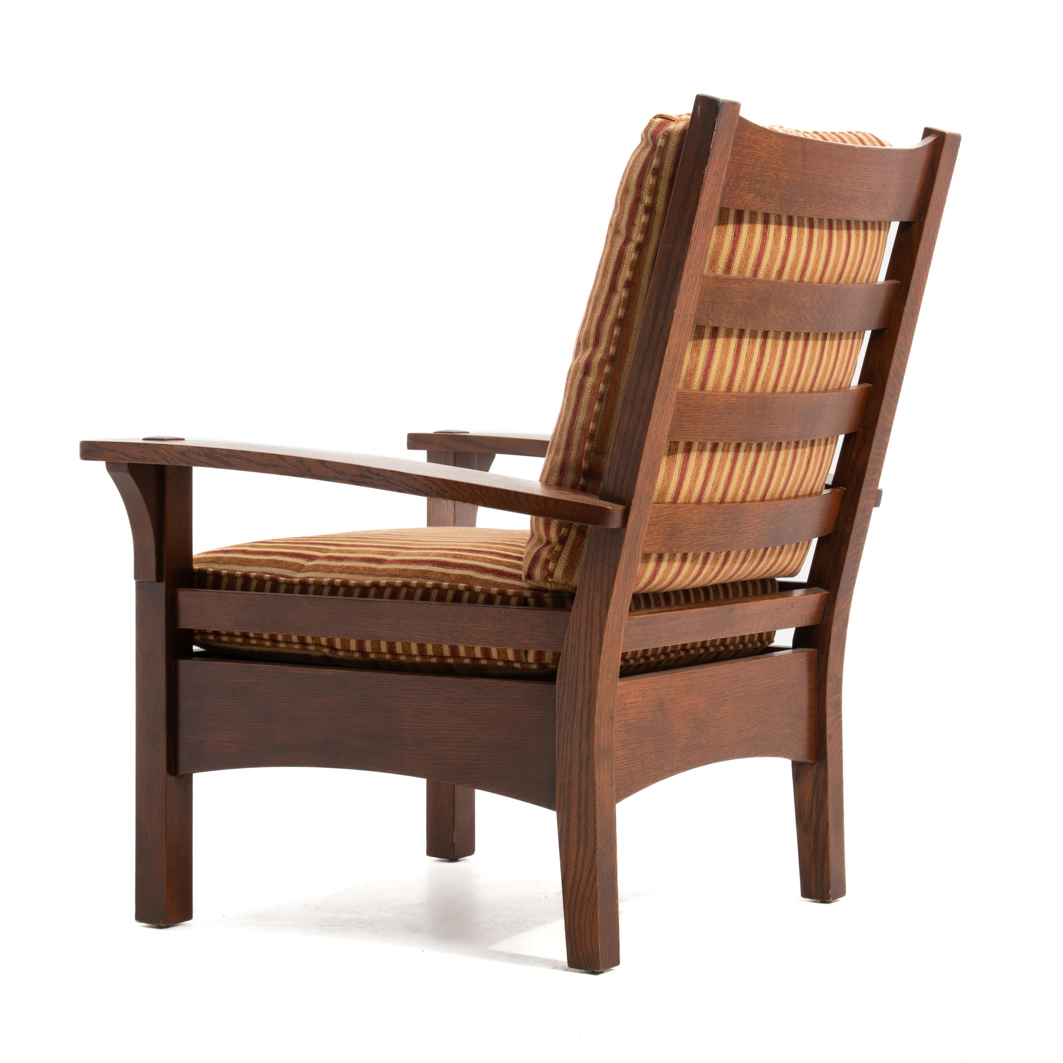 Arts and Crafts L & J G Stickley Bow Arm Fixed Back Lounge Chair Arts & Crafts Mission Oak