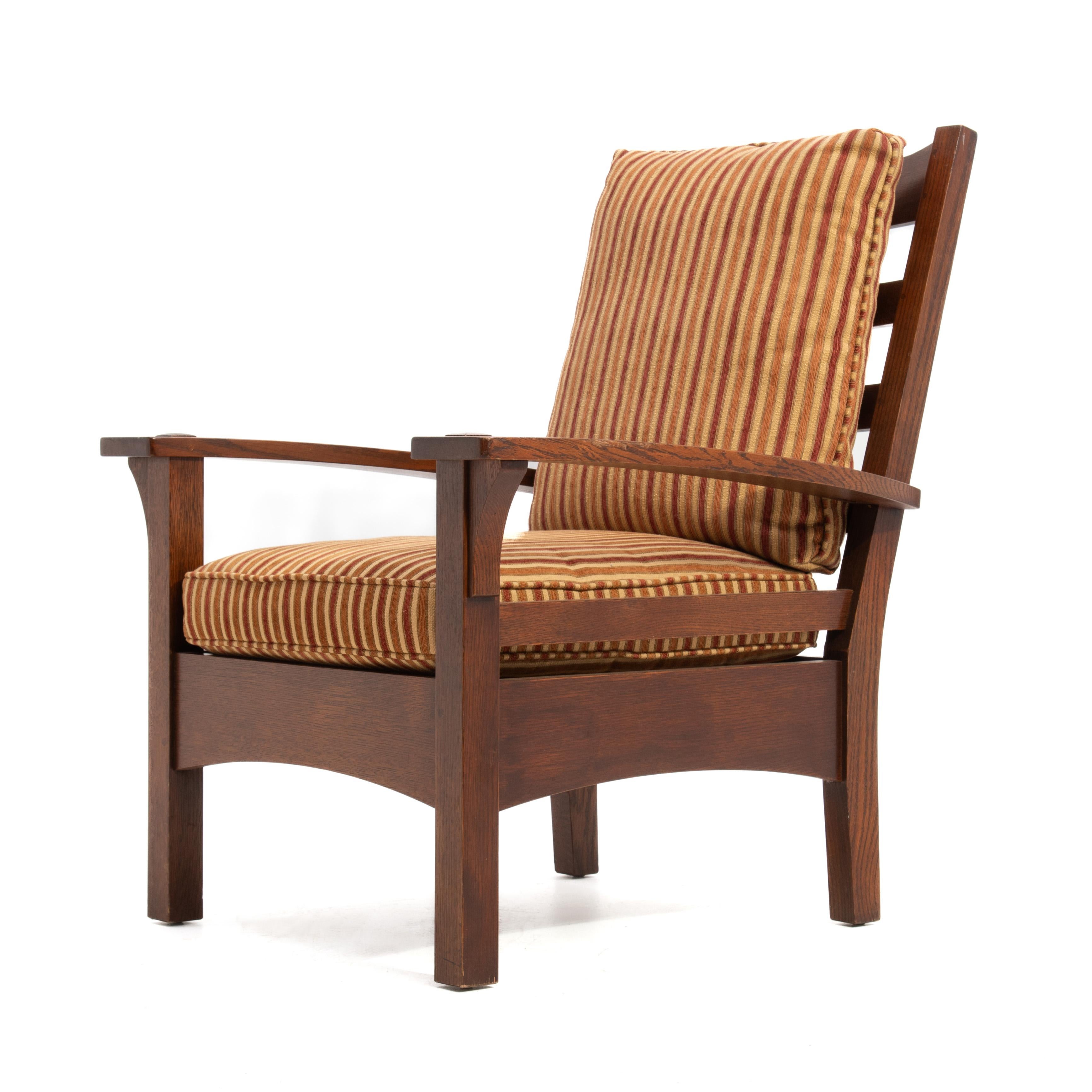 L & J G Stickley Bow Arm Fixed Back Lounge Chair Arts & Crafts Mission Oak 2