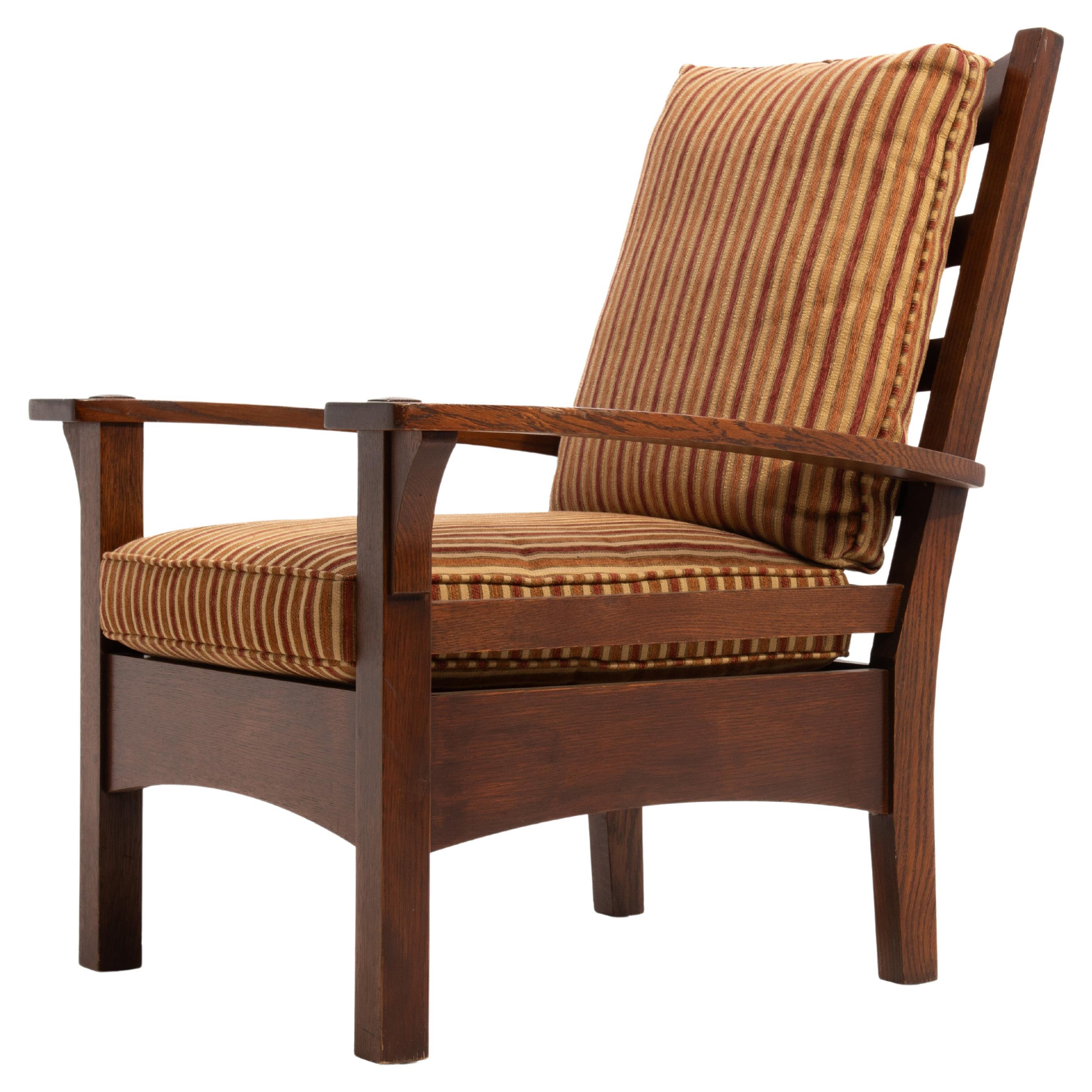 L & J G Stickley Bow Arm Fixed Back Lounge Chair Arts & Crafts Mission Oak
