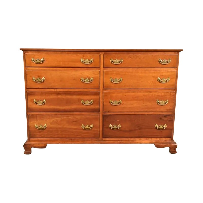 L. & J. G. Stickley Georgian Cherry Wood Eight-Drawer Dresser, Circa 1950s