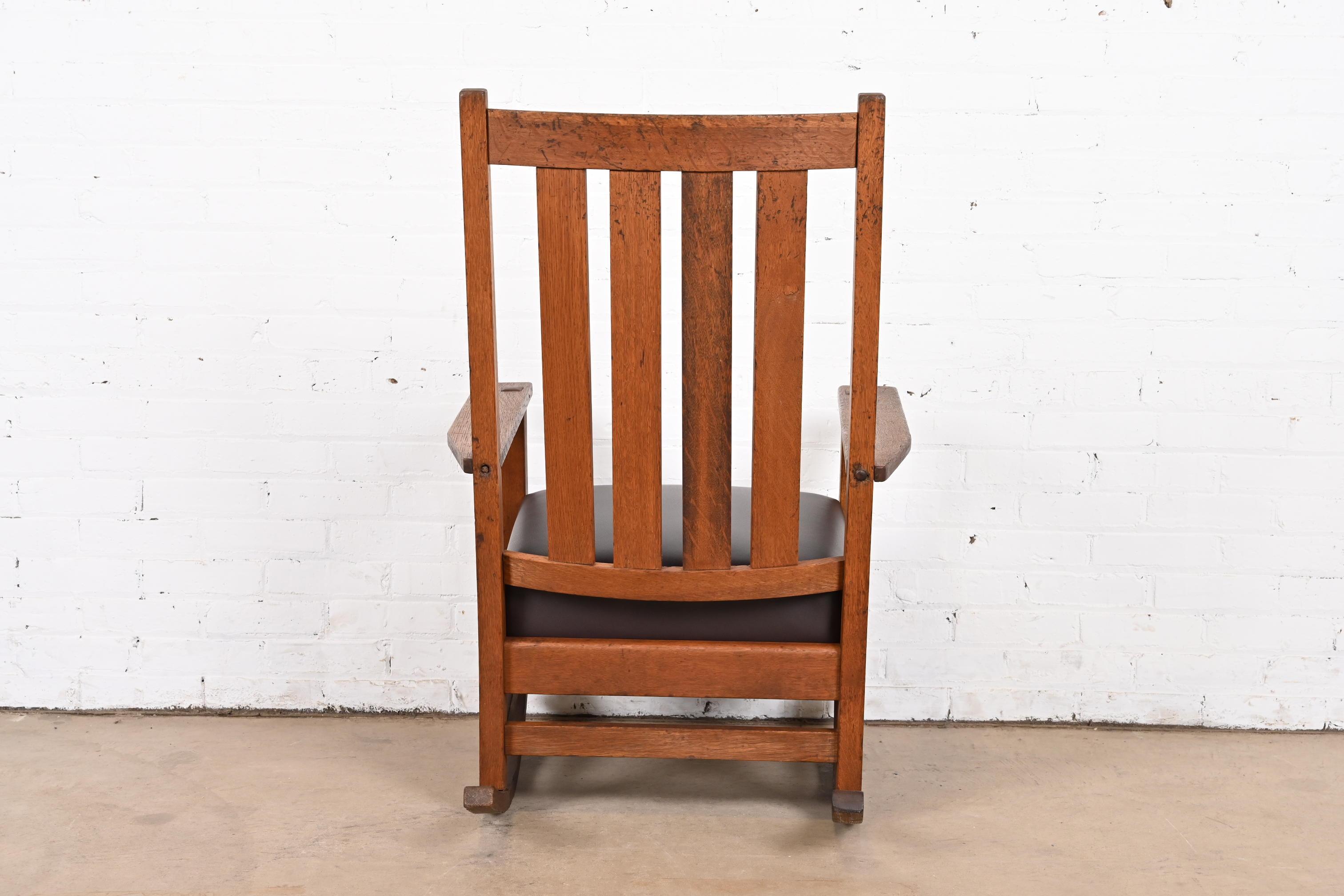 L. & J.G. Stickley Antique Mission Oak Arts & Crafts Rocking Chair, Circa 1900 For Sale 2