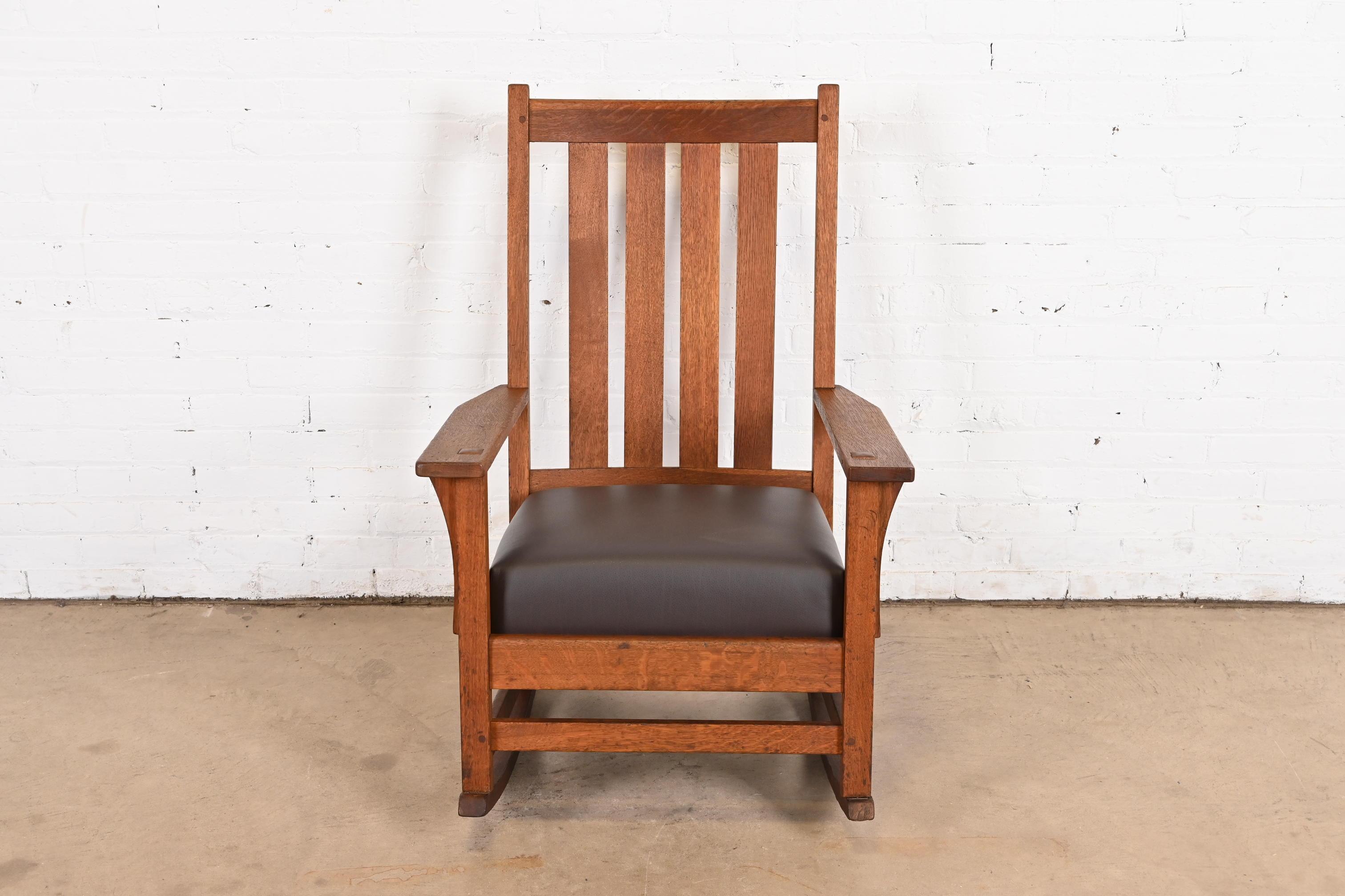 antique rocking chairs 1900s