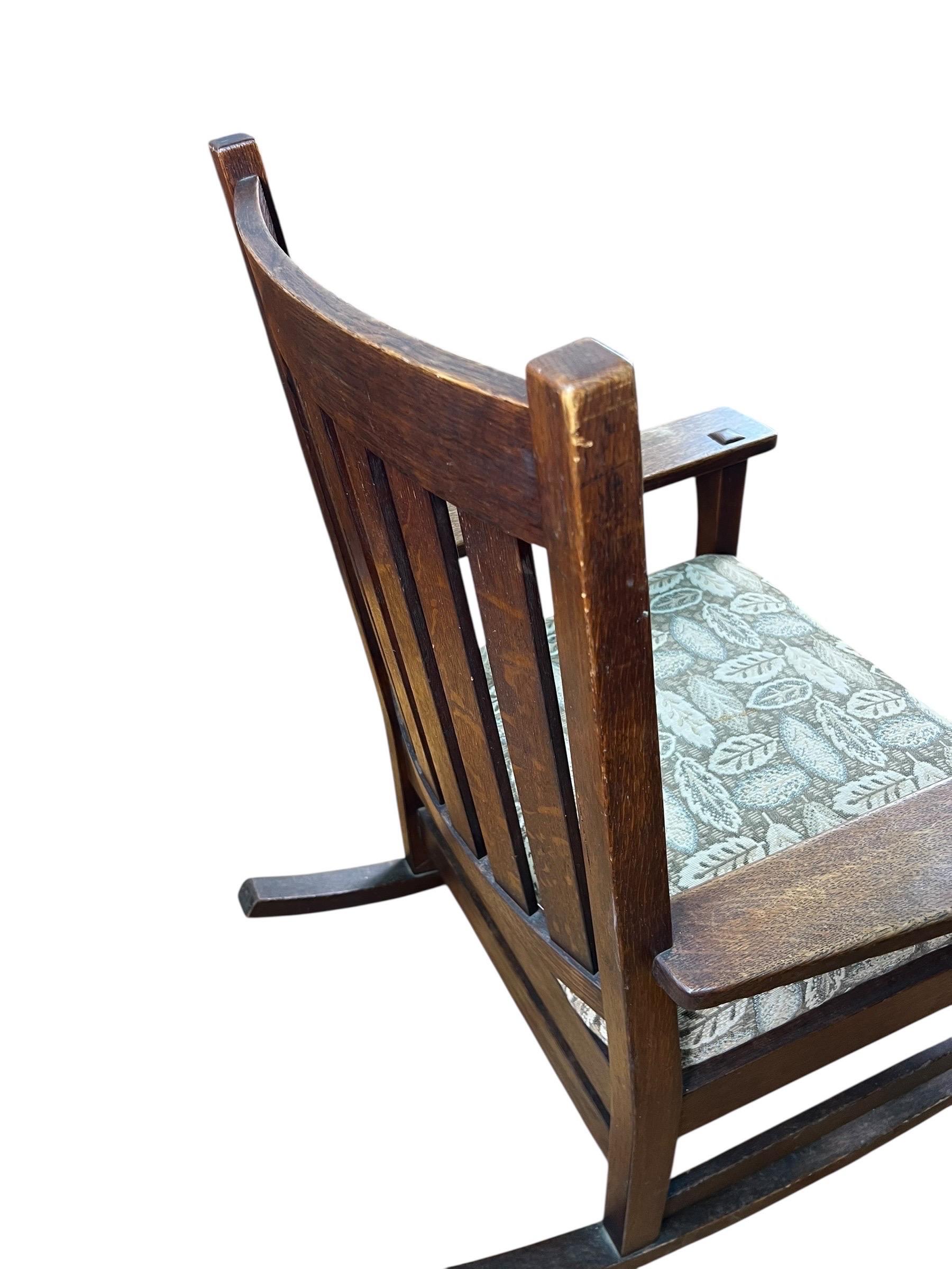 L. & J.G. Stickley Antike Mission Oak Rocker im Angebot 2