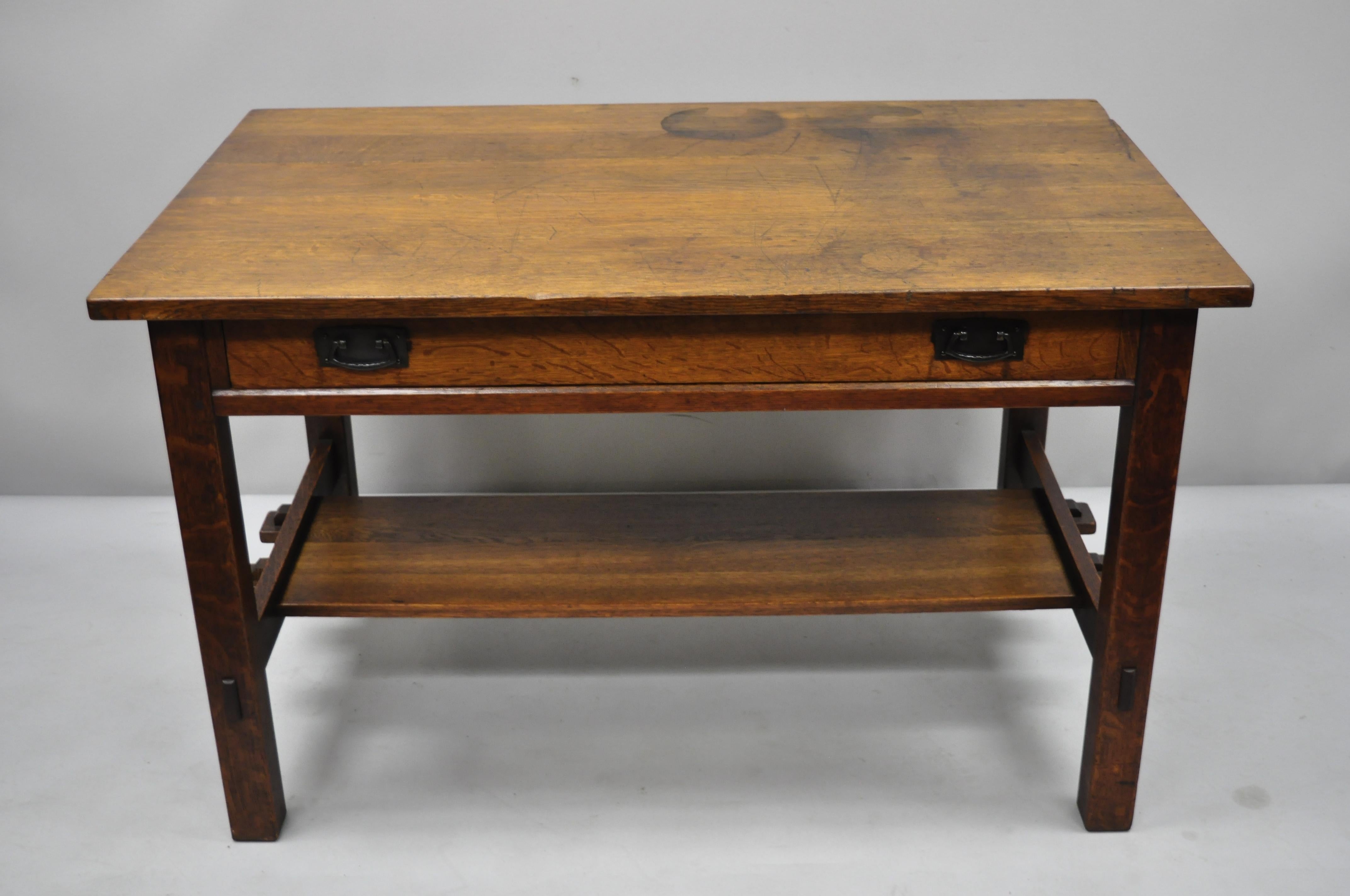 L & J.G. Stickley Library table desk #531 one drawer mission oak Arts & Crafts. Item features model #531 with drawer, rectangular top, original copper hardwood, double key and tenon construction, beautiful woodgrain, finished back, original label, 1