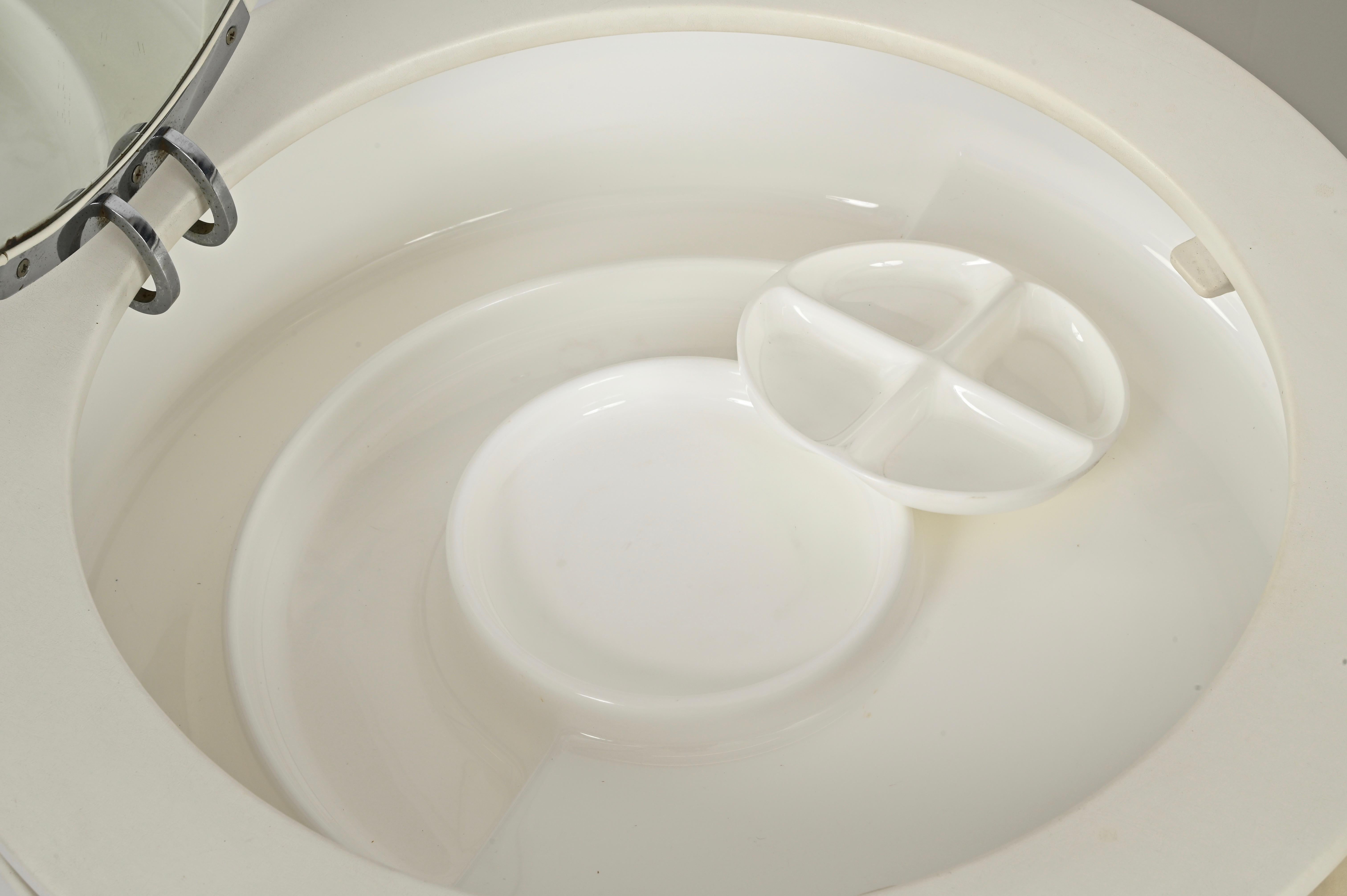 L. Massoni Dilly Dally White Leather Vanity Table by Poltrona Frau, Italy 1960s in vendita 4