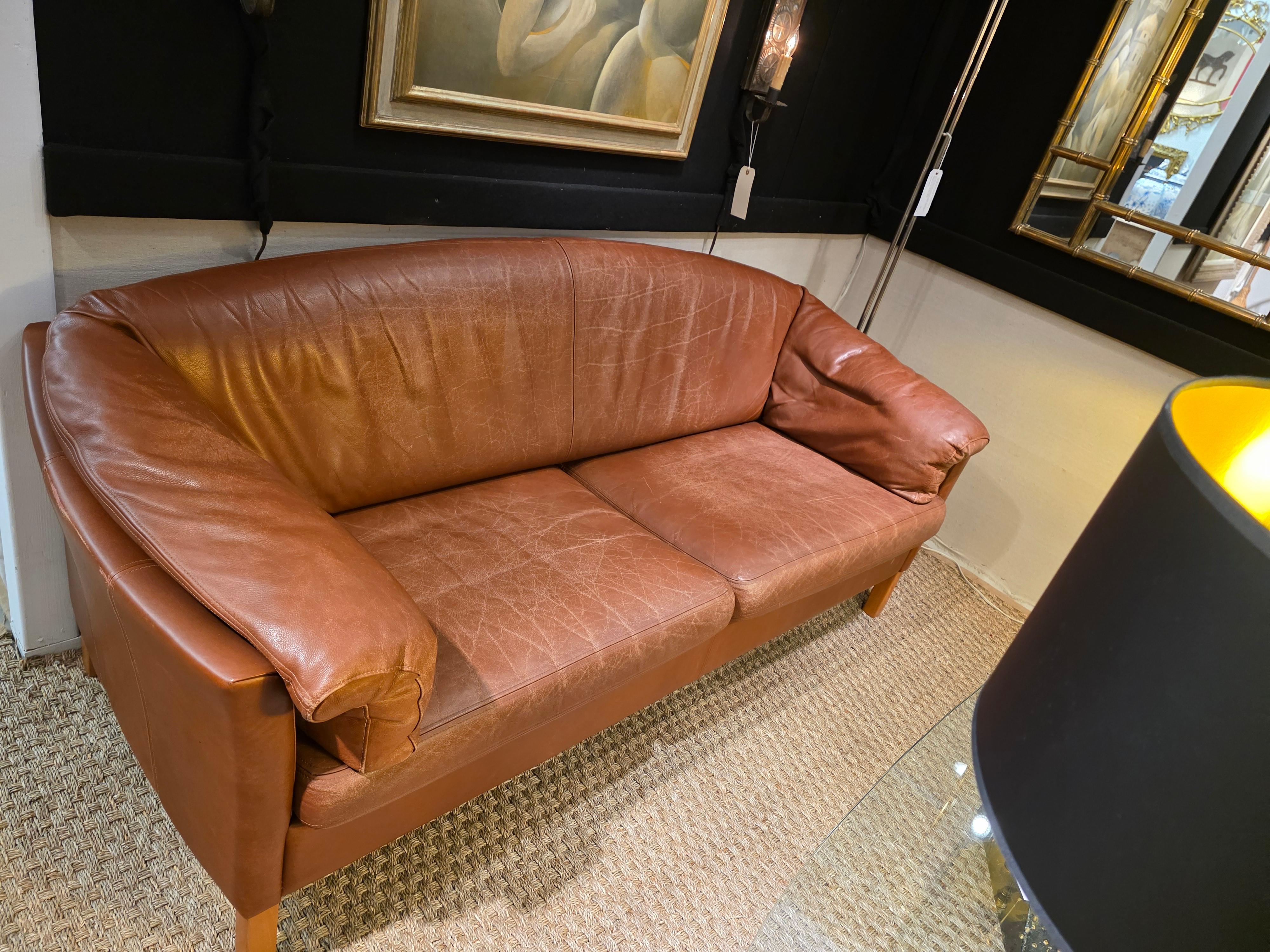 Mid Century Leather Sofa By Mogen Hansen Denmark 1970s For Sale 5