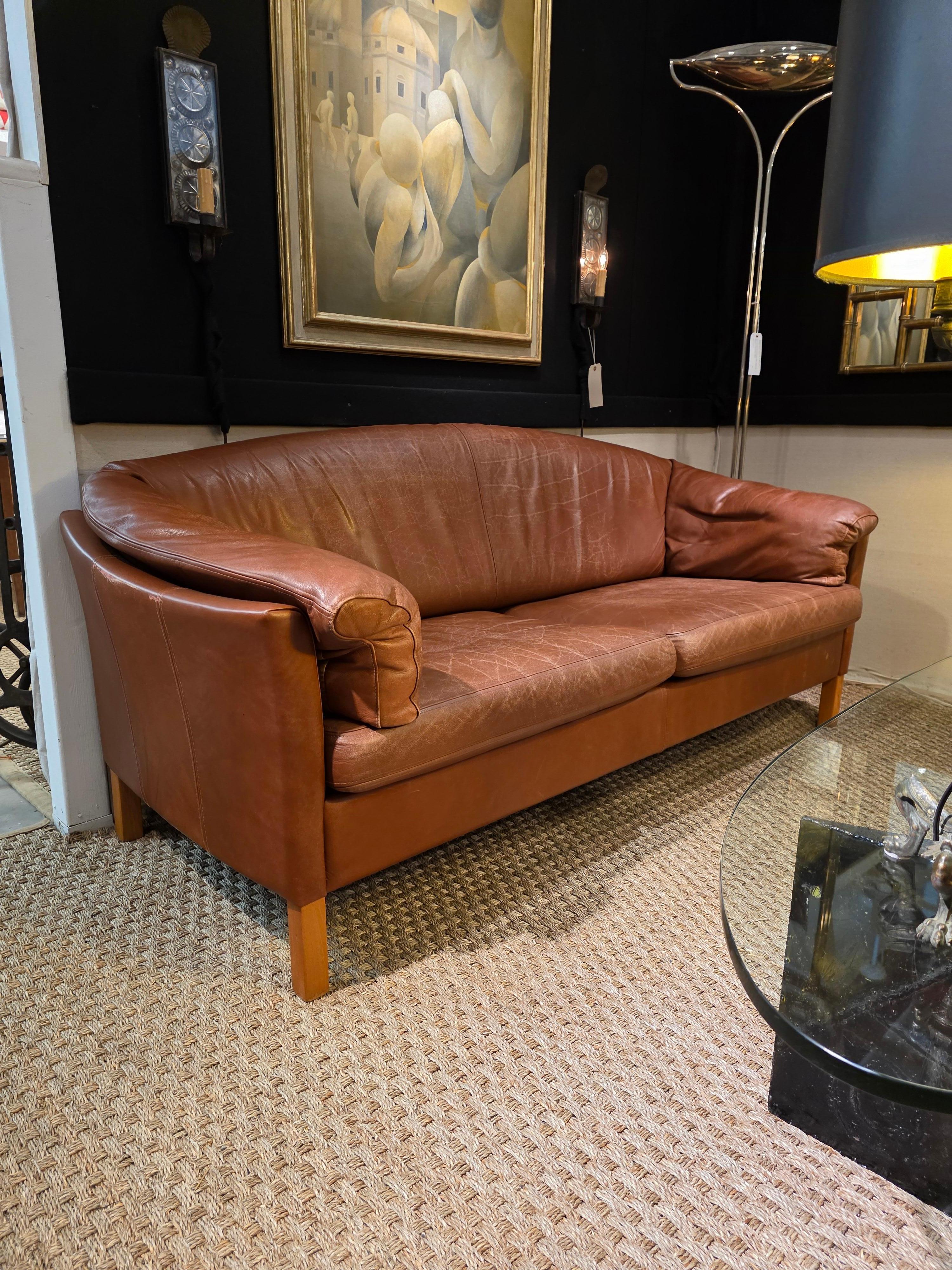 Mid Century Leather Sofa By Mogen Hansen Denmark 1970s For Sale 6