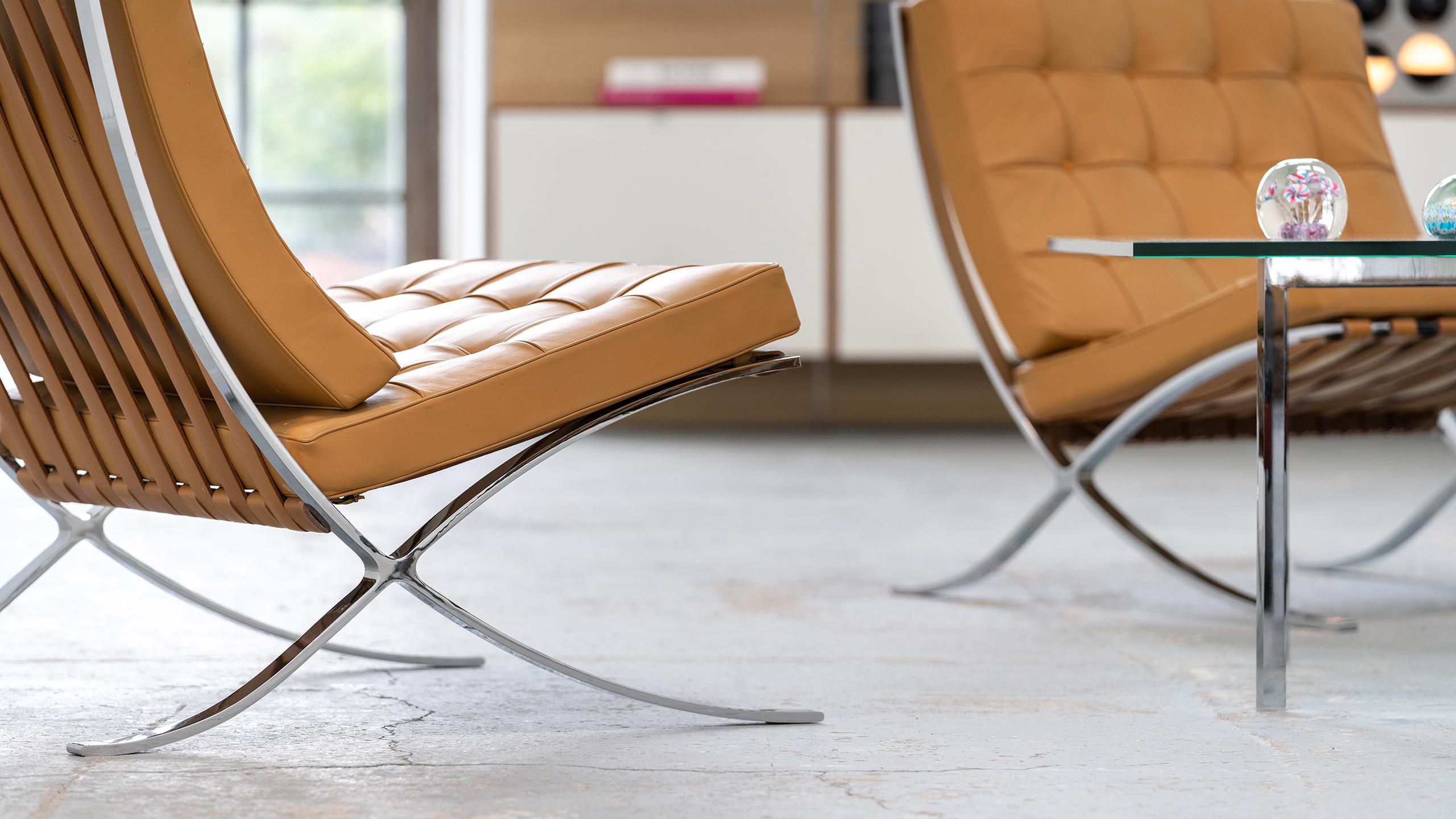 Mid-20th Century L. Mies van der Rohe, 3 Barcelona Chair, 1962 Edition by Knoll International