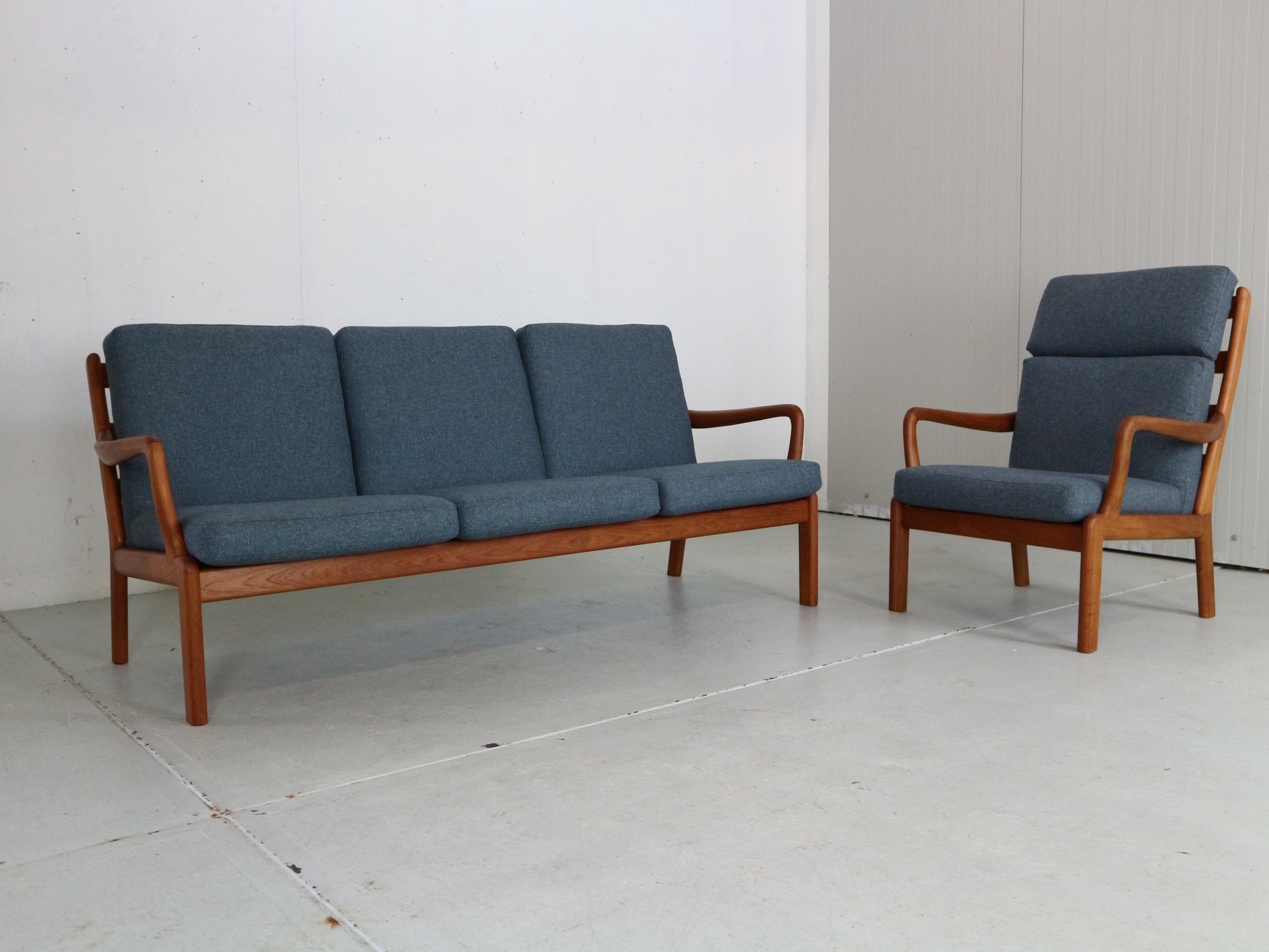 Gorgeous Danish Modern living room set designed and manufactured by L. Olsen & Son. 
Featuring the typical organic 1960s Danish design, solid teak frame, high quality newly reupholstered in blue colour wool fabric.
Excellent seating comfort and a