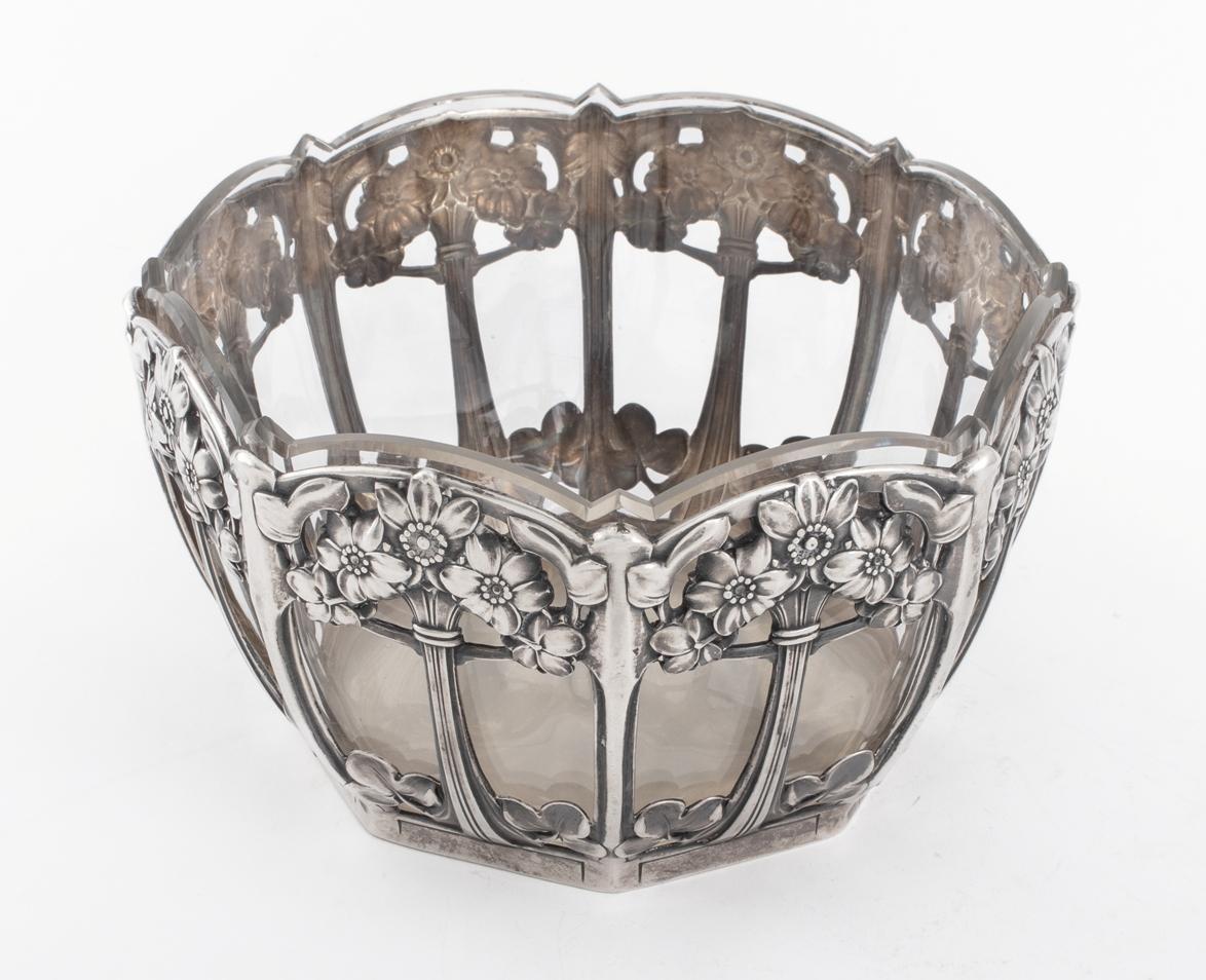 L. Posen Jugendstil Silver and Glass Bowl, circa 1905 For Sale 1