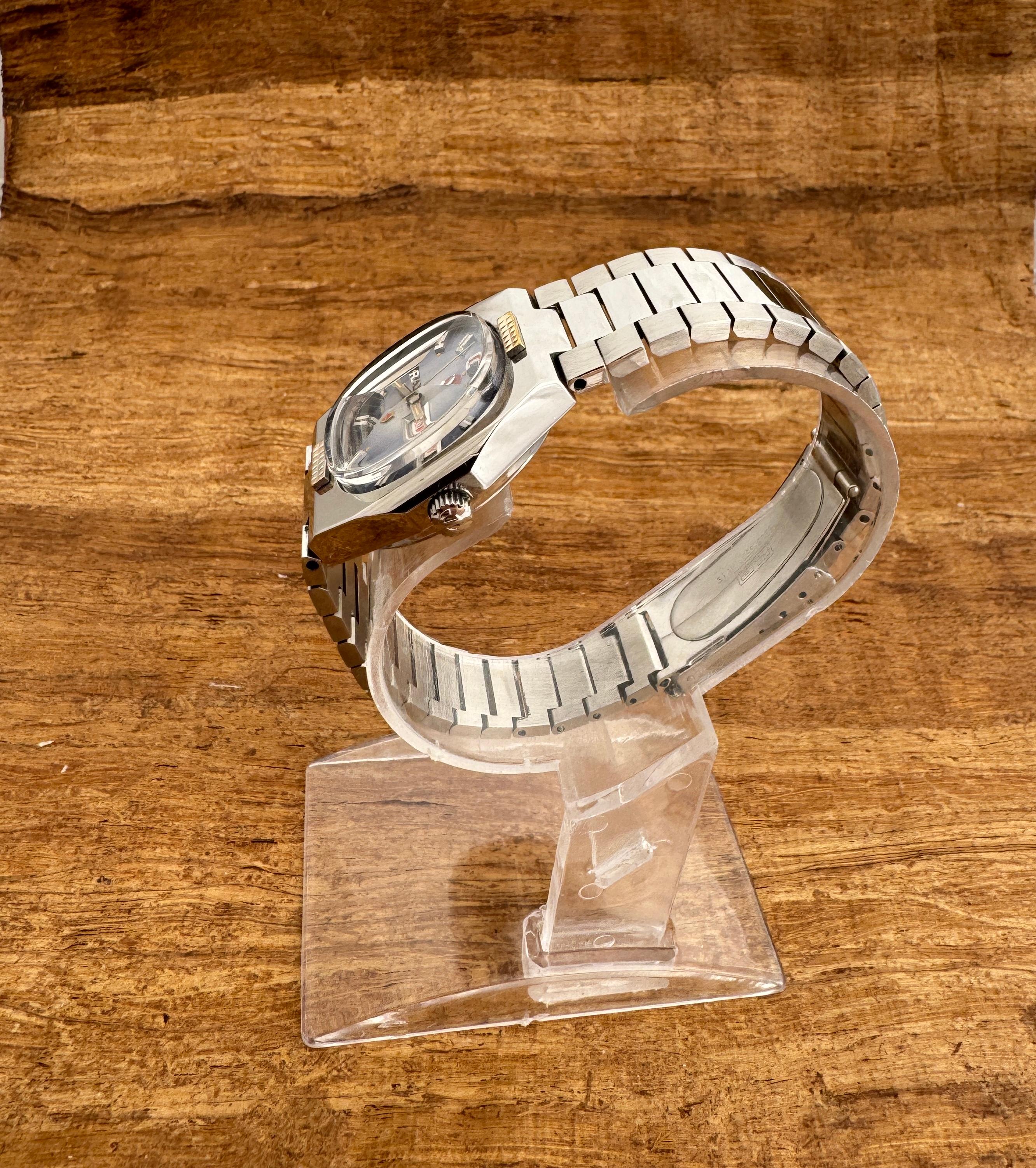 l Rado Musketeer IV Automatic Wristwatch Stainless Steel Rare Dial For Sale 2