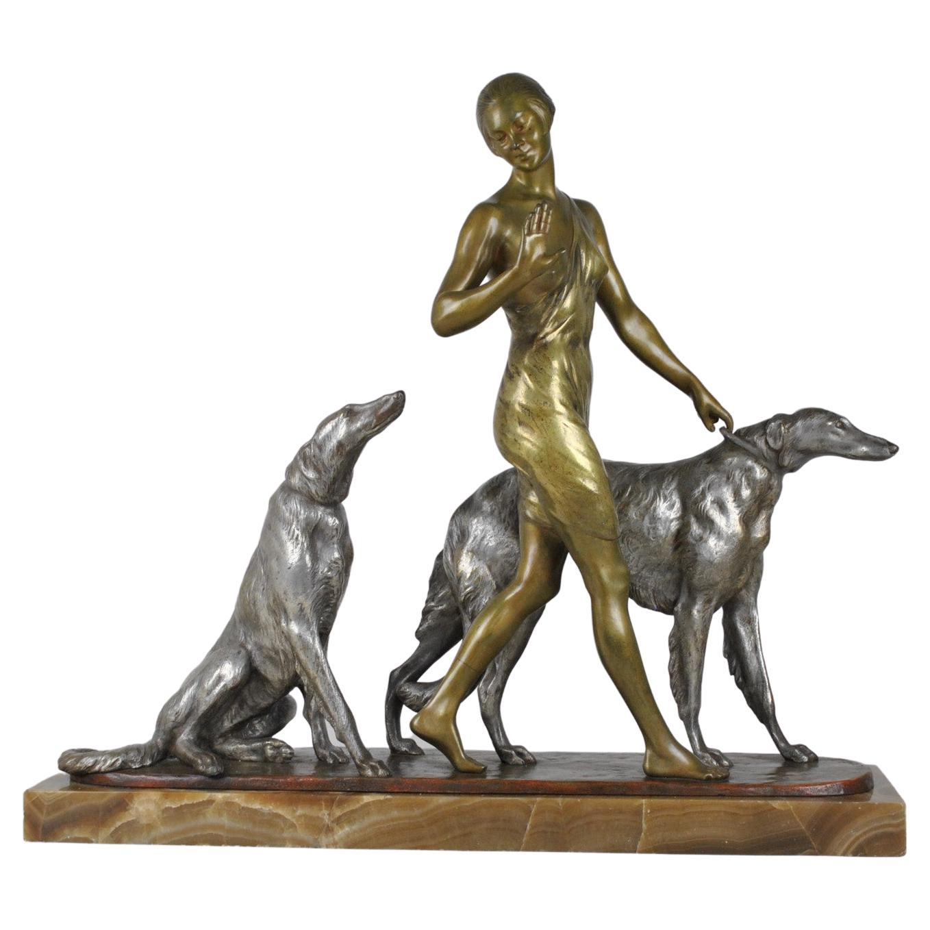 L Riché, Elegante with Greyhounds, Bronze Sculpture, Art Deco, XXth Century