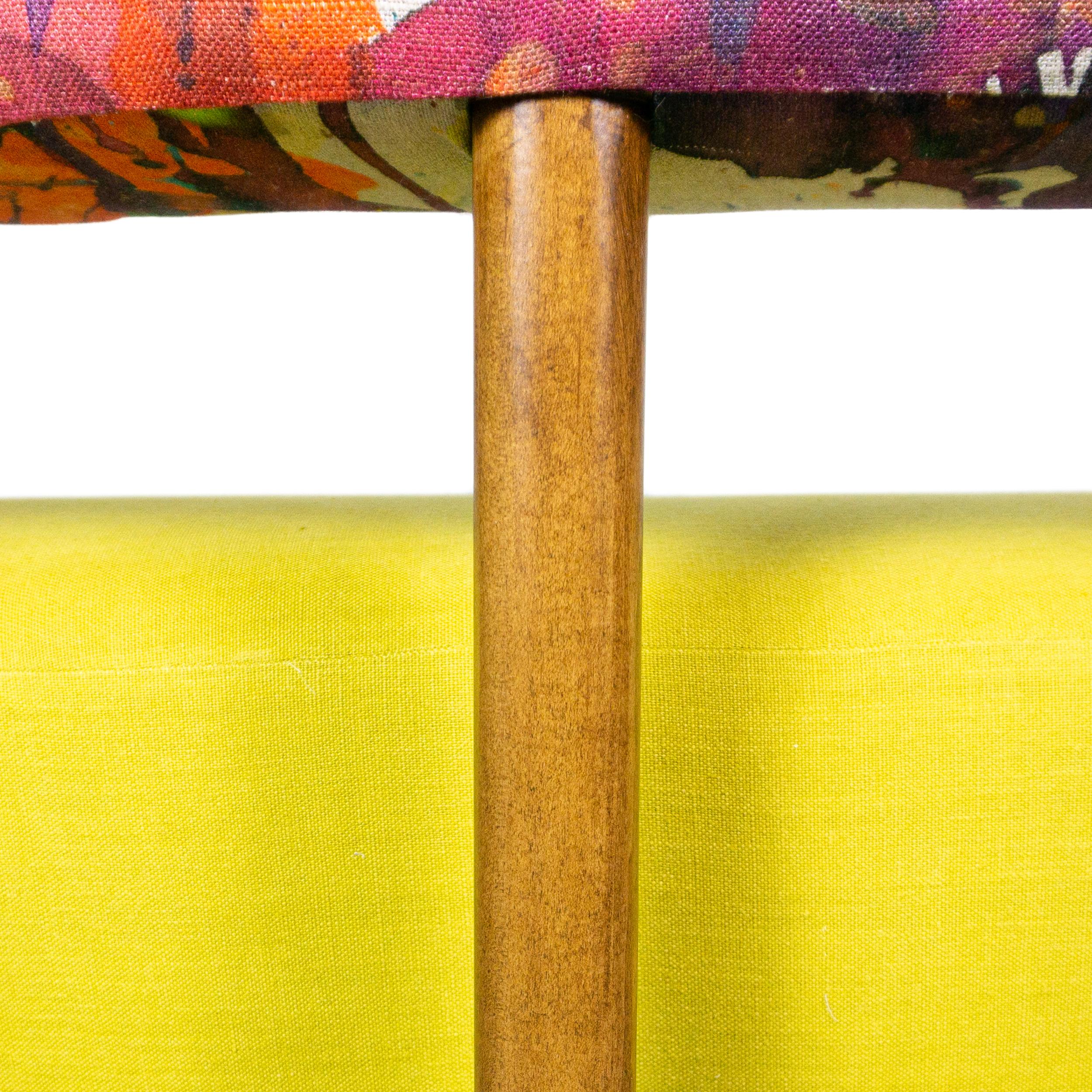 Banquette en forme de L avec lin aquarelle multicolore et lin jaune, personnalisable en vente 3