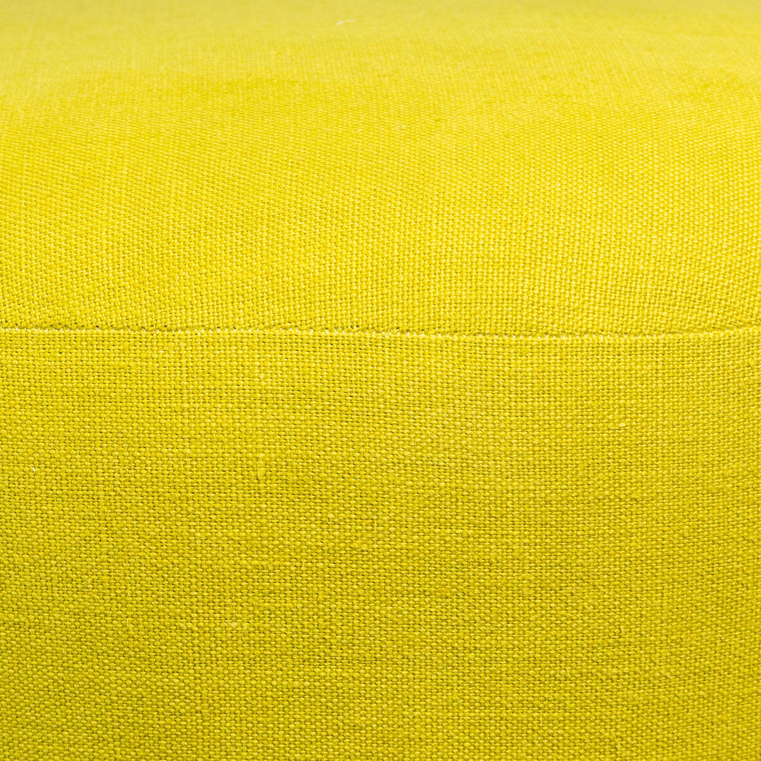 Banquette en forme de L avec lin aquarelle multicolore et lin jaune, personnalisable en vente 5