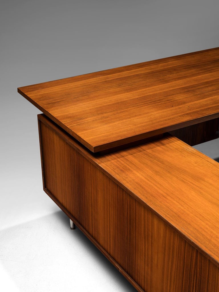 L-Shaped Desk by George Nelson for Herman Miller 1