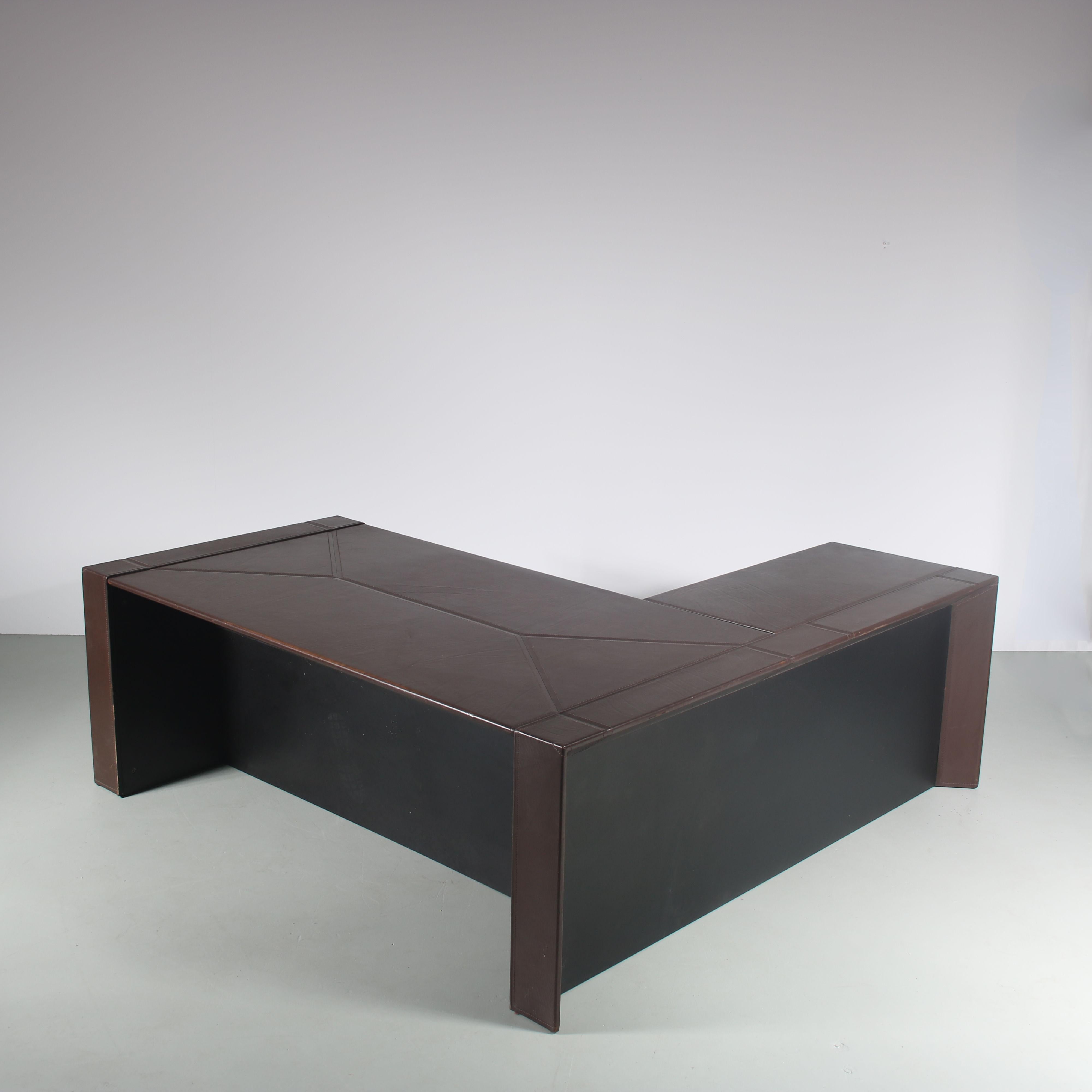 L-Shaped Desk by Guido Faleschini for Mariani, 1970 10