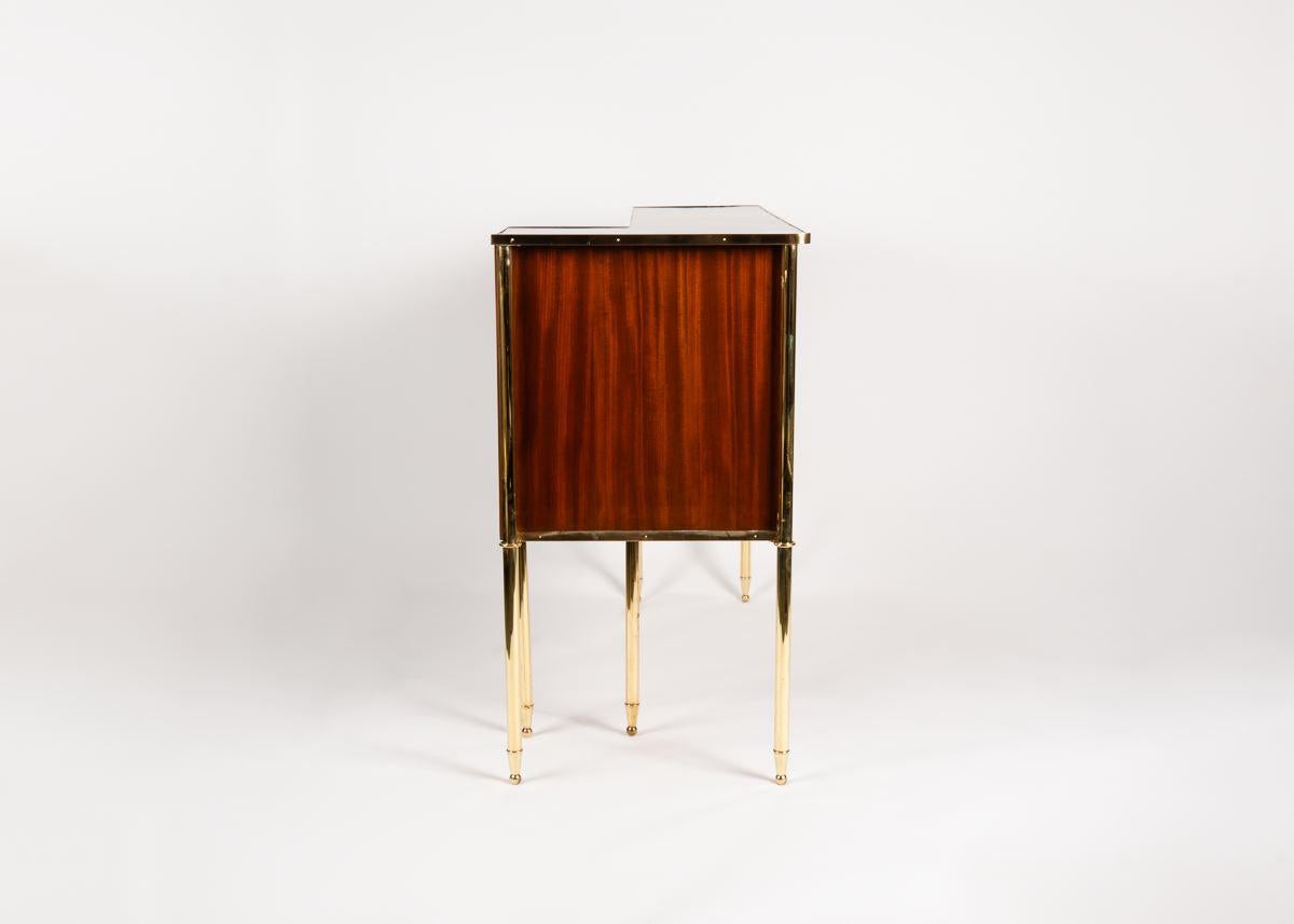 Italian L-Shaped Freestanding Bar, Brass and Formica Top, Italy, Mid-20th century For Sale