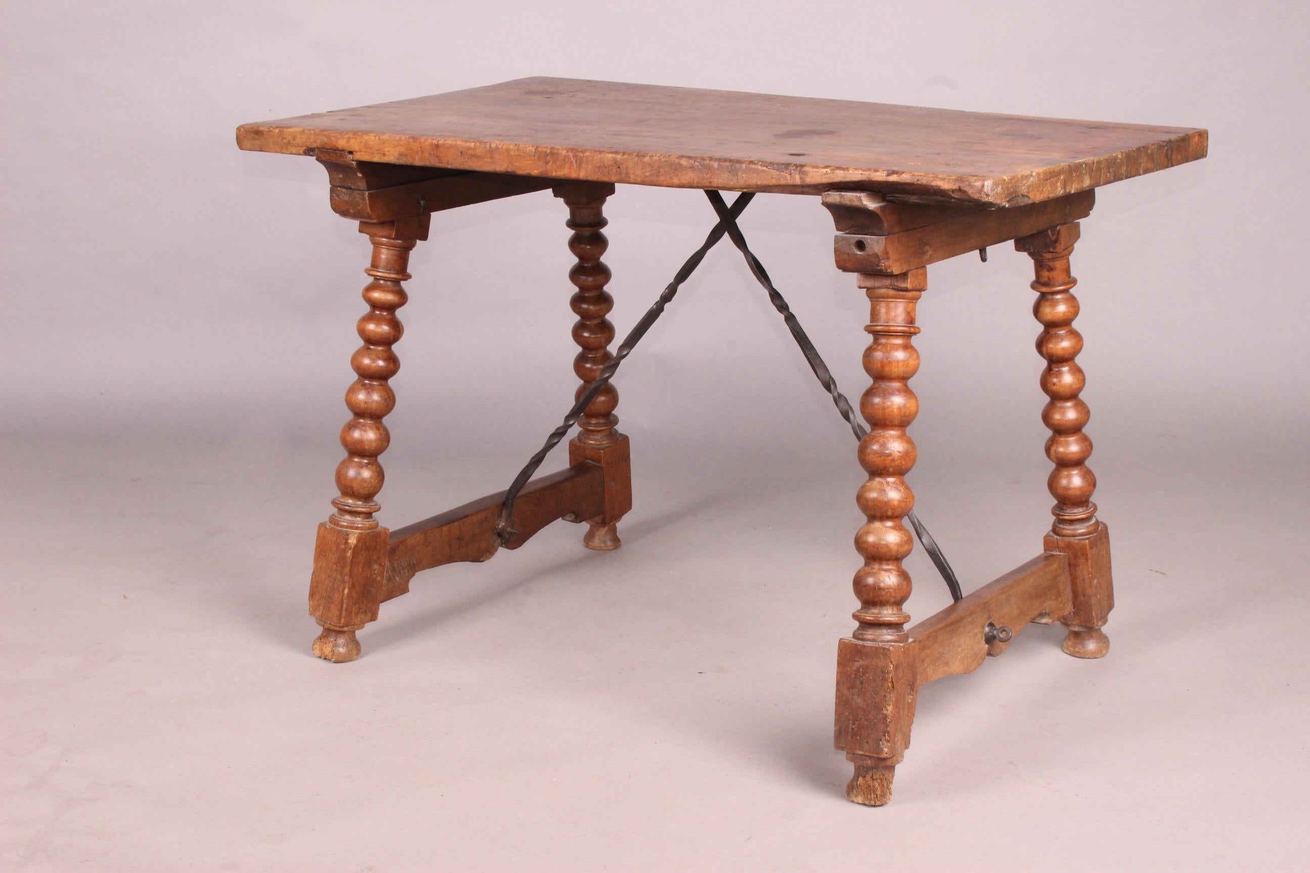 L XIII Wood Table In Good Condition In grand Lancy, CH