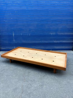 L01 or « Godot » daybed by Pierre Chapo