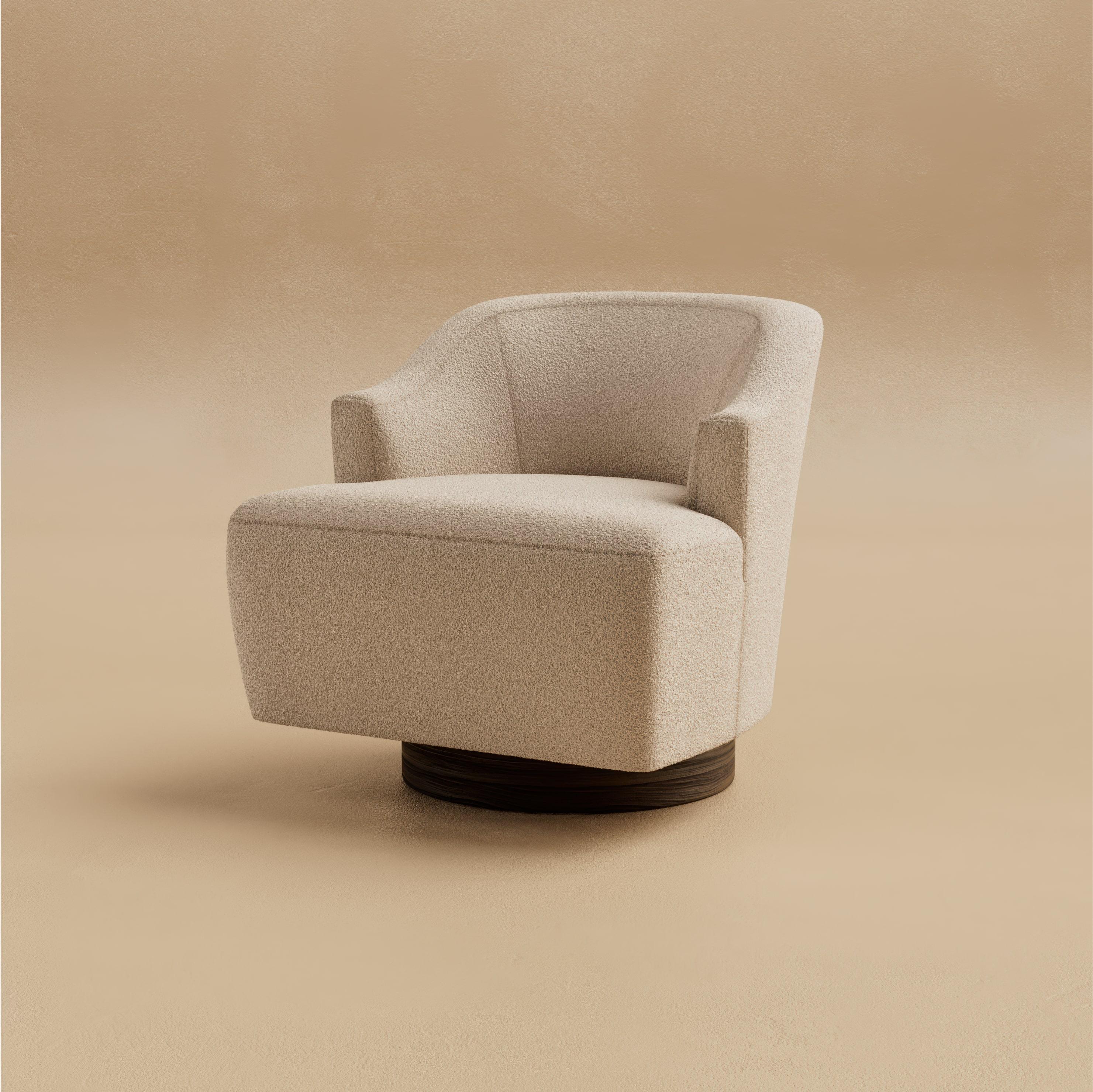 L.01 Swivel Lounge Chair / Natural Walnut by Lusano (amerikanisch) im Angebot
