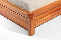 Banco cama de día L03 de Pierre Chapo en olmo macizo de los años 60