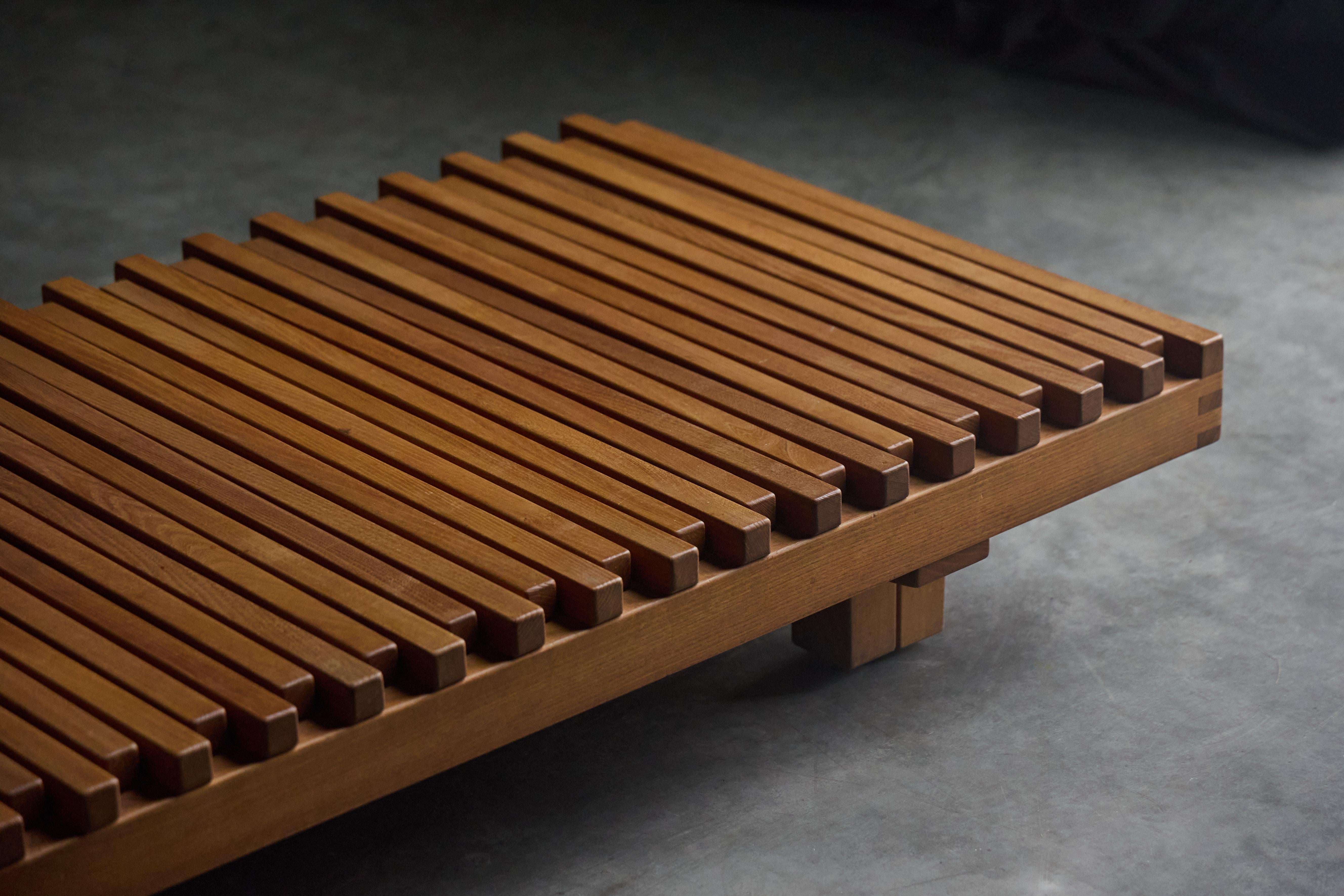 L07 Daybed by Pierre Chapo, France, 1960s In Excellent Condition In Antwerp, BE