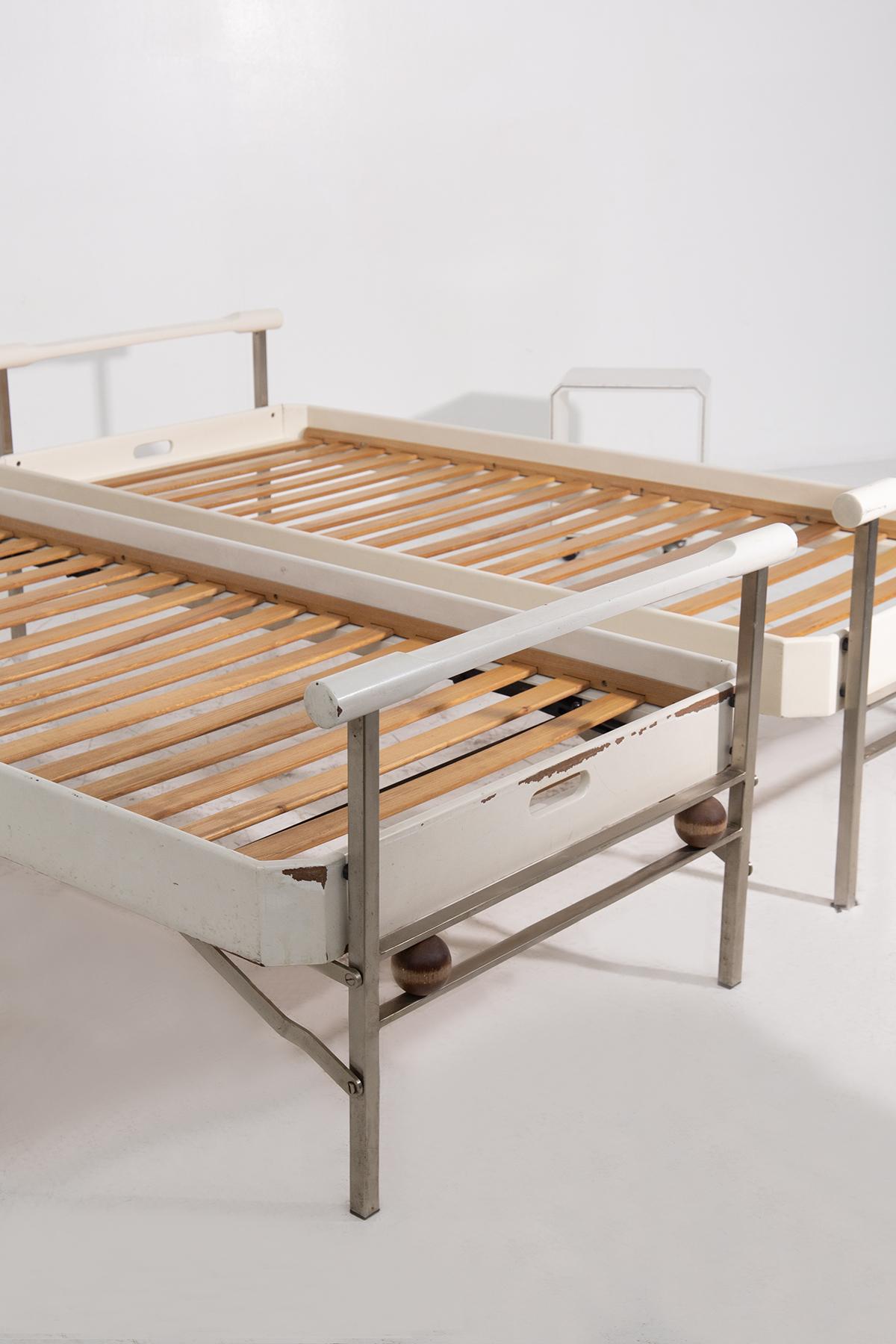 Step into the realm of mid-century design with the Osvaldo Borsani L75 