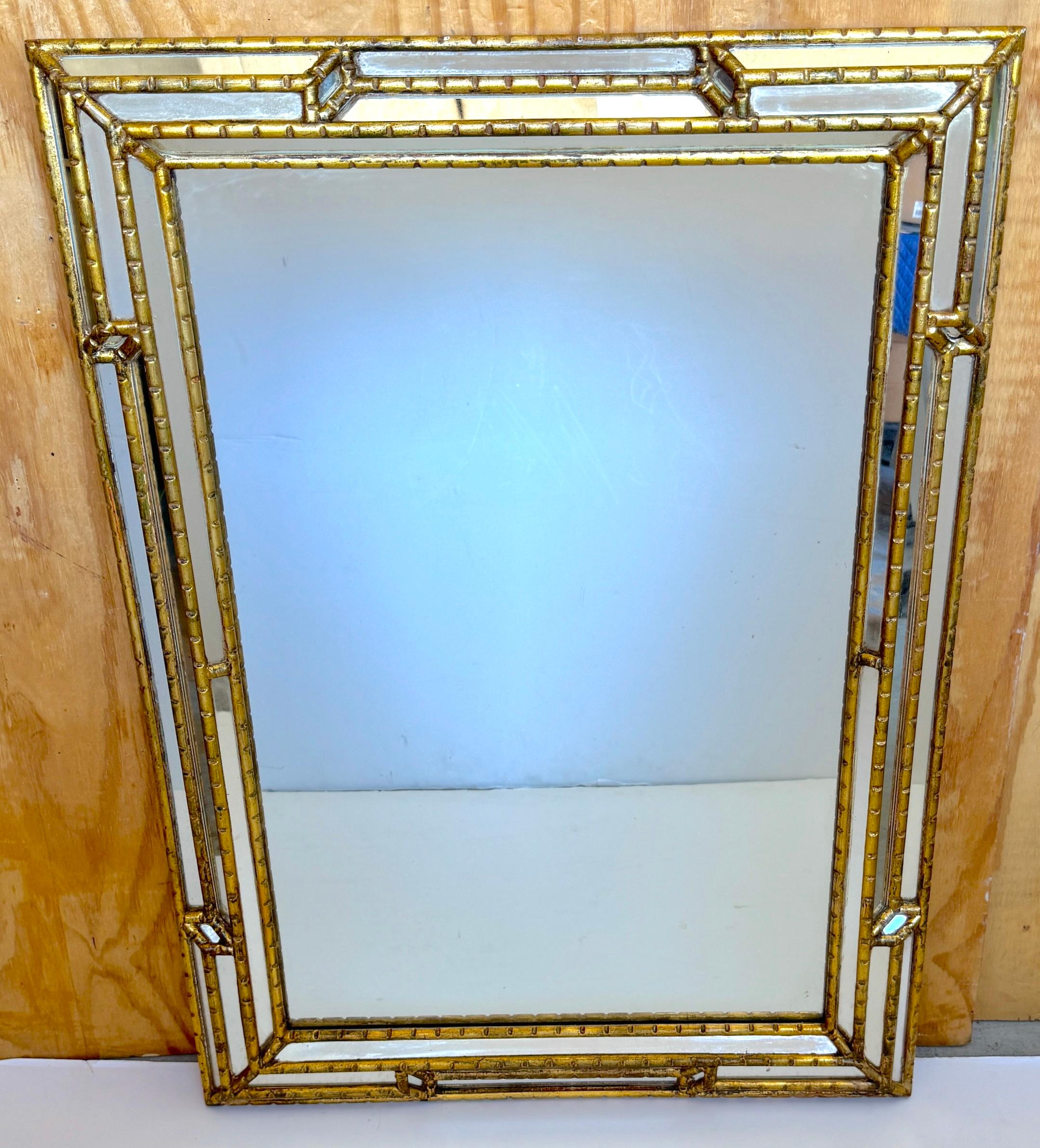 La Barge Italienischer Giltwood geschnitzt Rechteckiger Geometrischer Spiegel (Geschnitzt) im Angebot