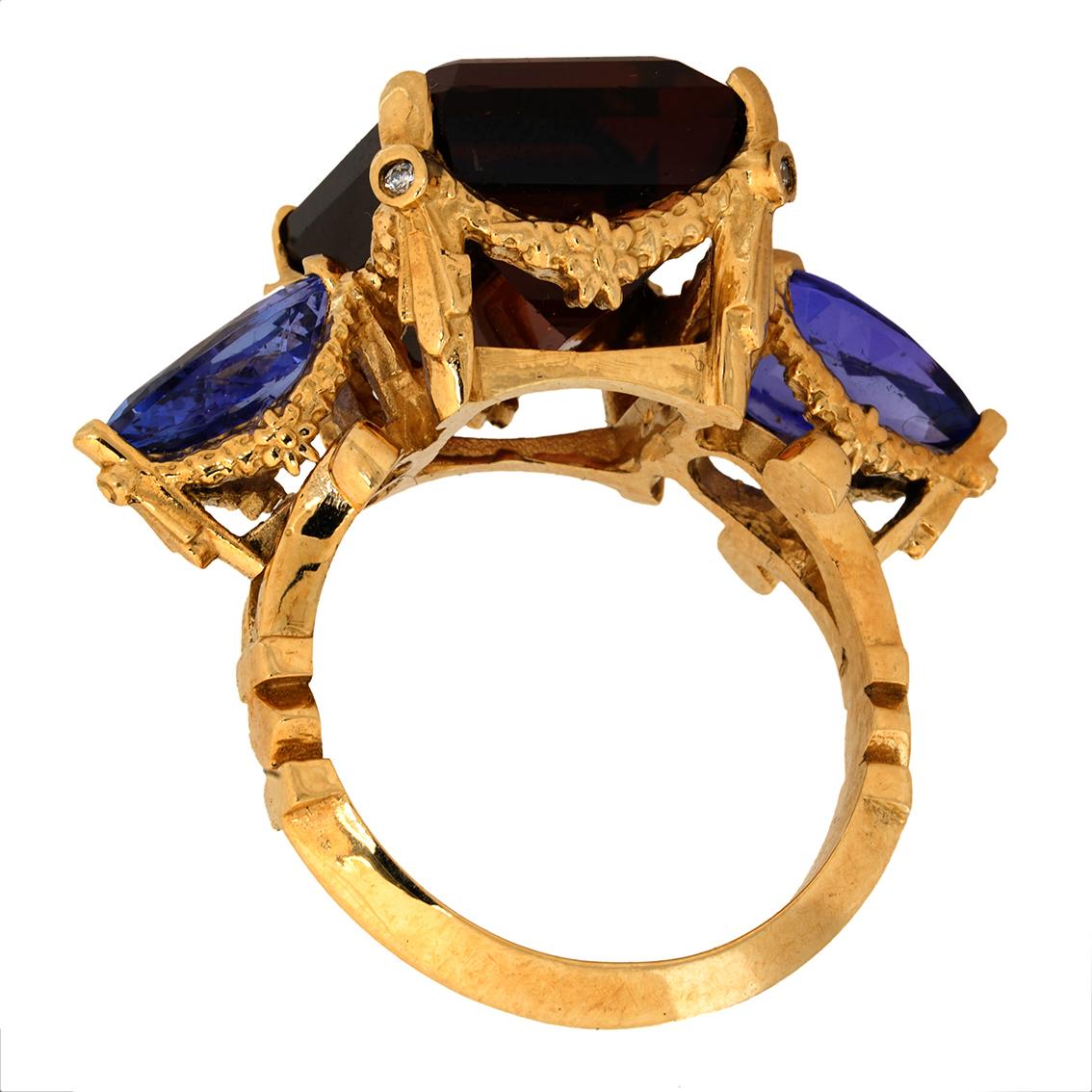 Women's or Men's Tourmaline, Tanzanites, Diamonds gold ring  For Sale
