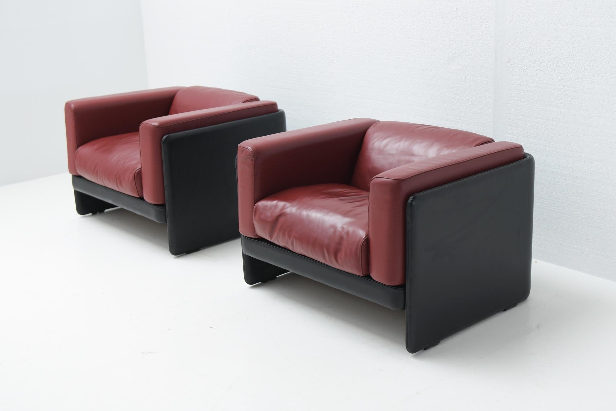 Mid-Century Modern La Capanelle Leather Leasure Chairs by Tito Agnoli for Poltrona Frau
