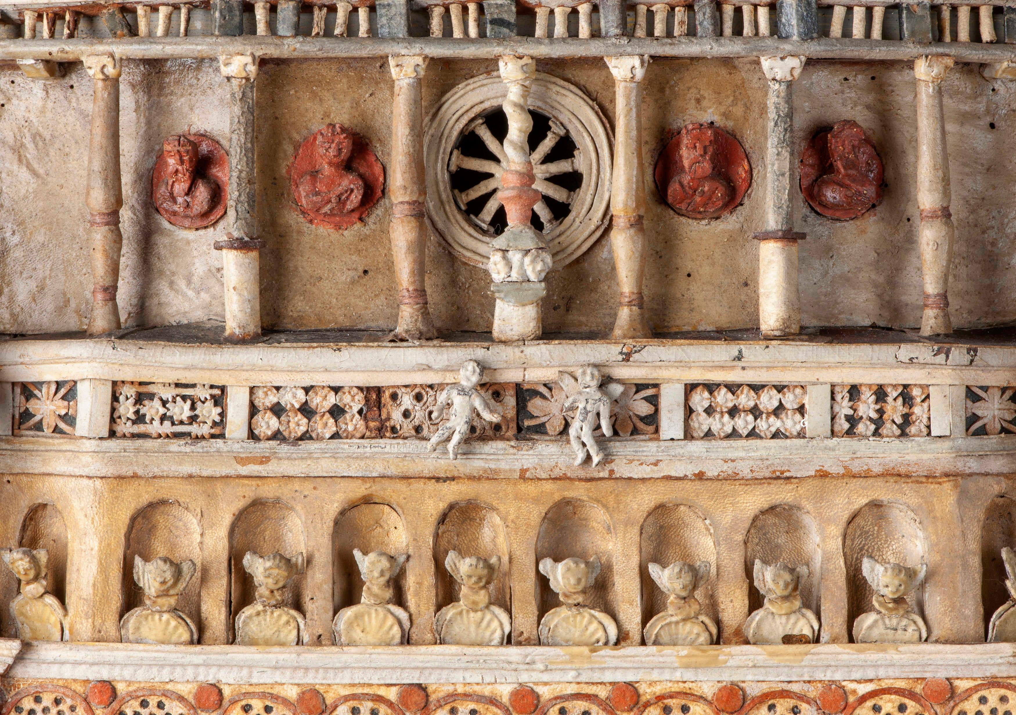 Die Colleoni-Kapelle - Modell aus Holz, Papier, Tafel und verschiedenen Materialien. im Zustand „Gut“ im Angebot in Brescia, IT