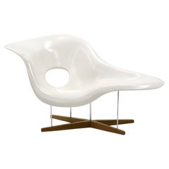Vintage La Chaise by Charles and Ray Eames for Vitra. Rare First Generation Construction