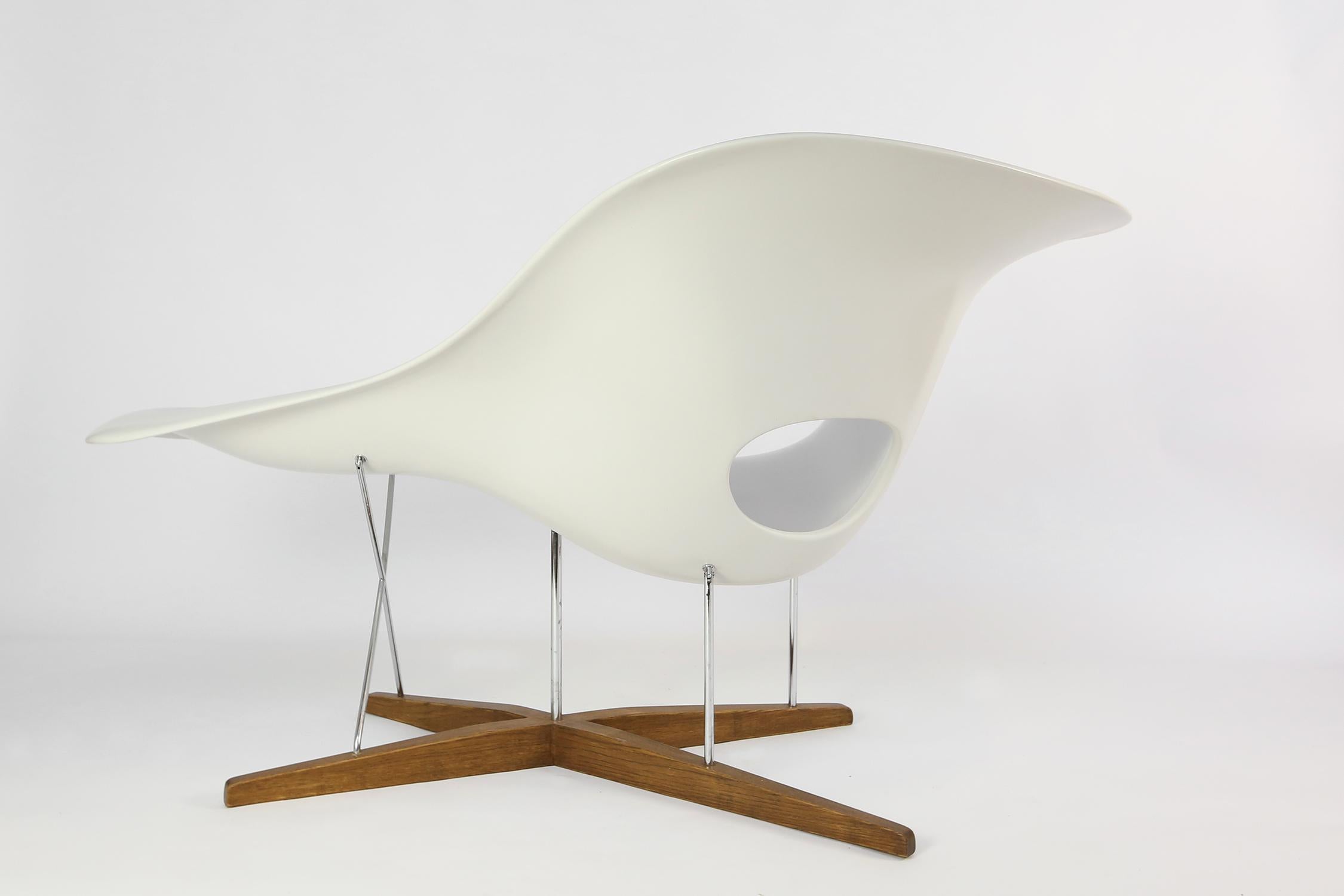 La Chaise by Charles & Ray Eames For Vitra In Good Condition In Ghent, BE