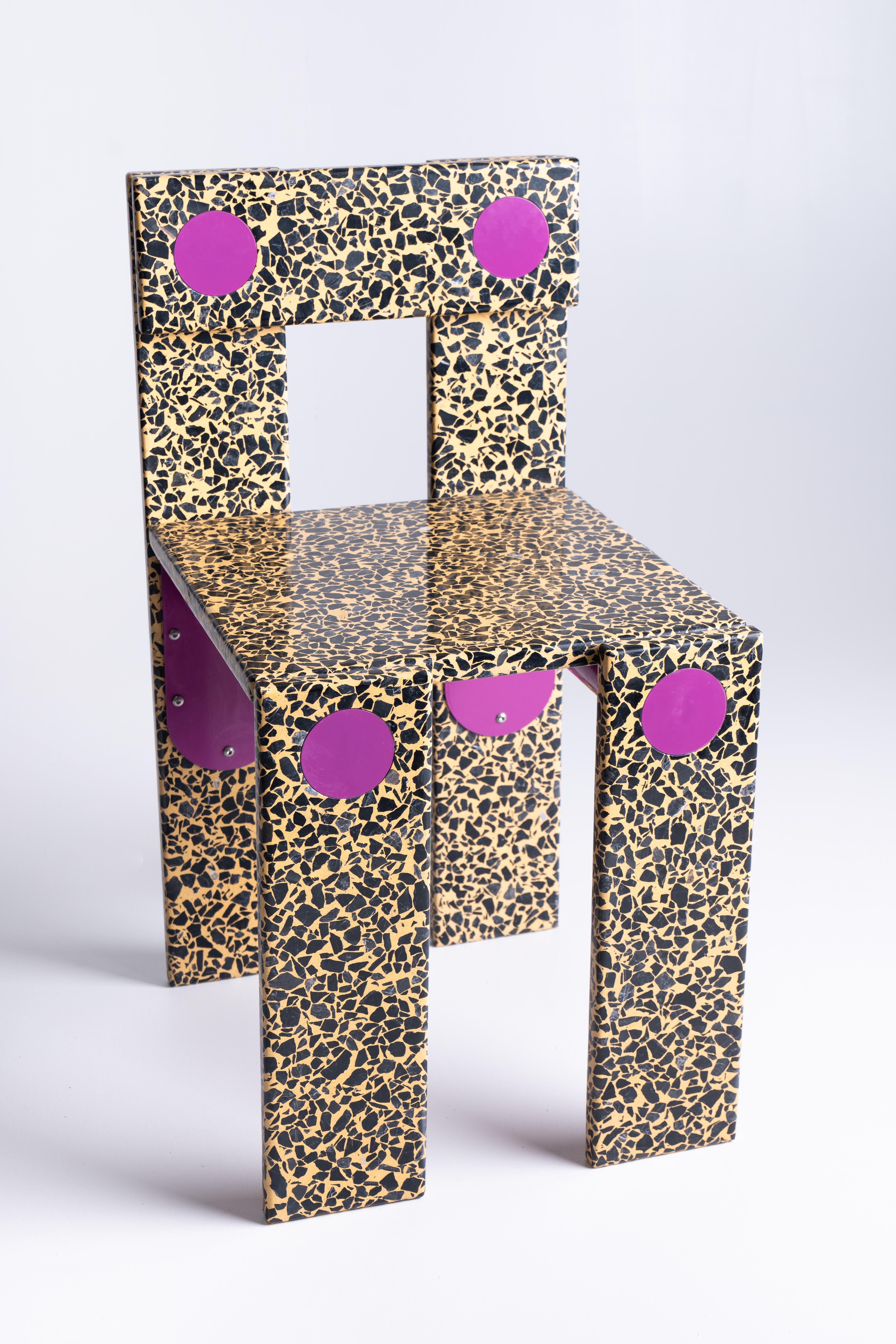 La Chaise - Terrazzosessel in limitierter Auflage von Zyva Studio für Mosaic Factory im Zustand „Neu“ im Angebot in Tangier, MA