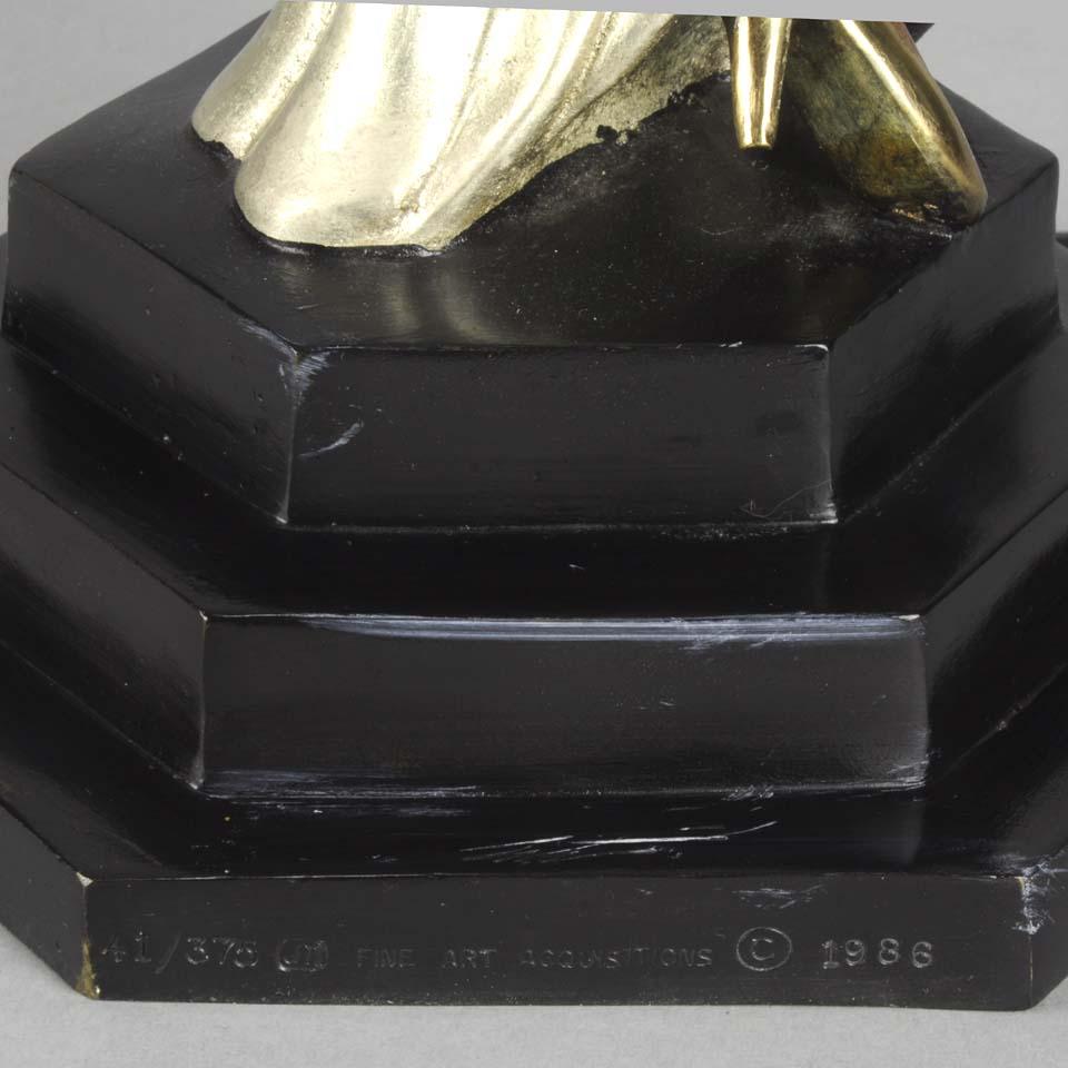 La Coquette Limitierte Auflage einer Bronzeskulptur von Erté - ca. 1986 im Angebot 2
