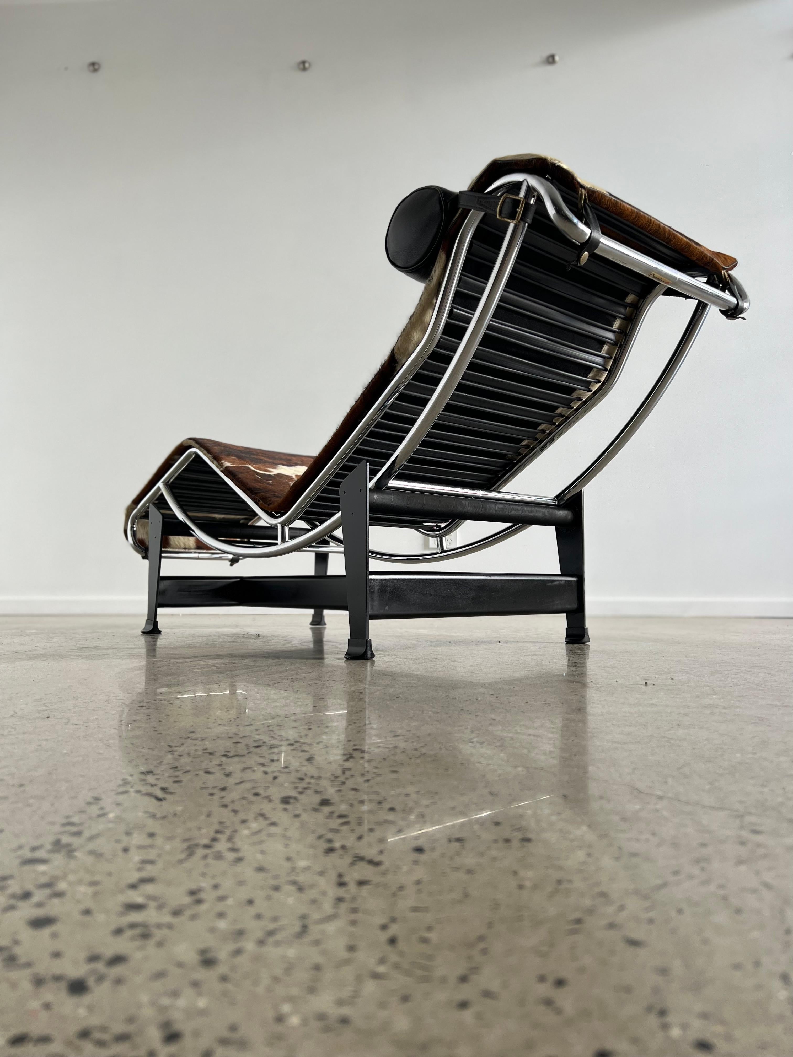 Mid-Century Modern La Corbusier LC4 by Charlotte Perriand and Pierre Jeanneret for Cassina