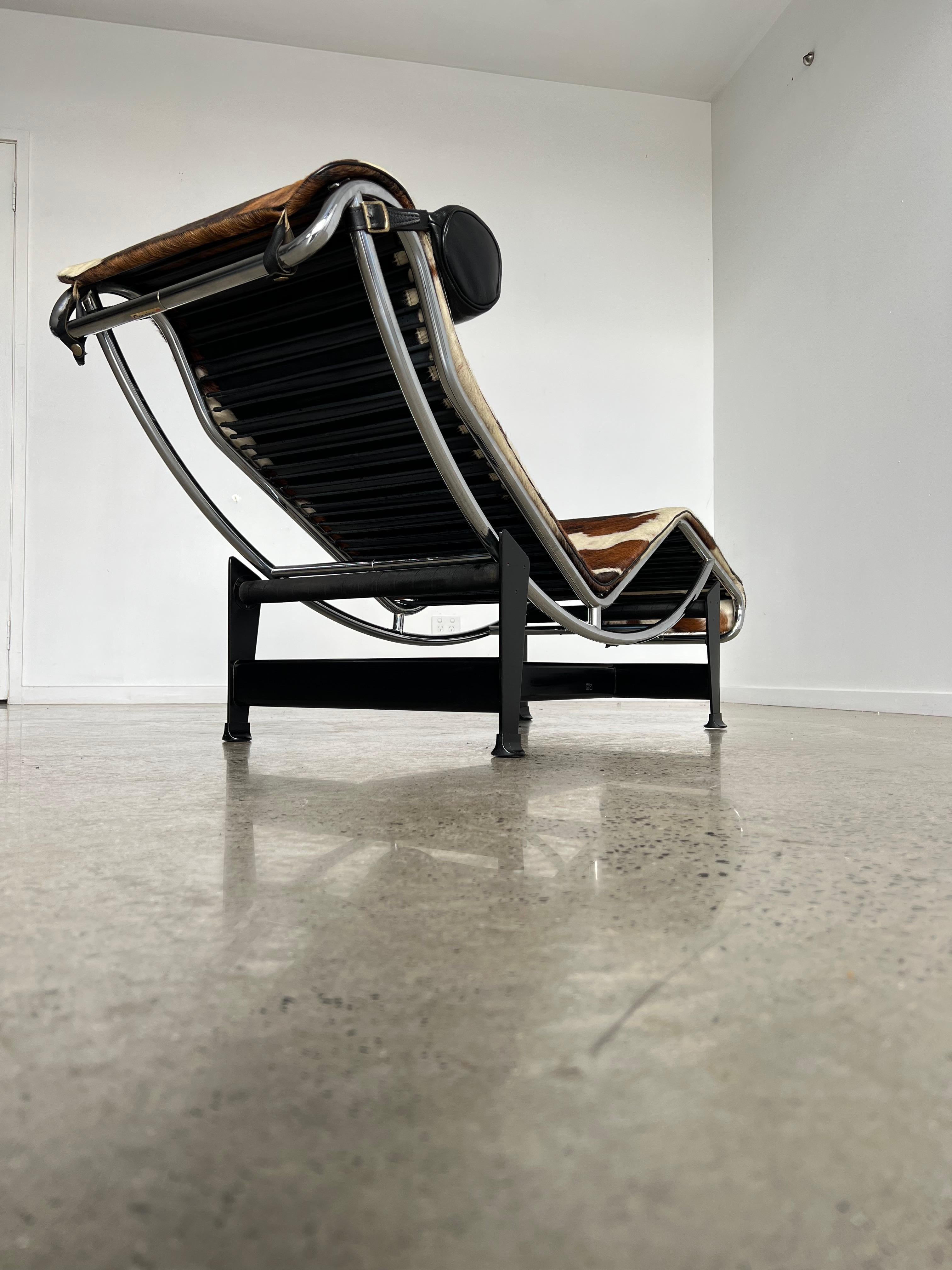 Italian La Corbusier LC4 by Charlotte Perriand and Pierre Jeanneret for Cassina